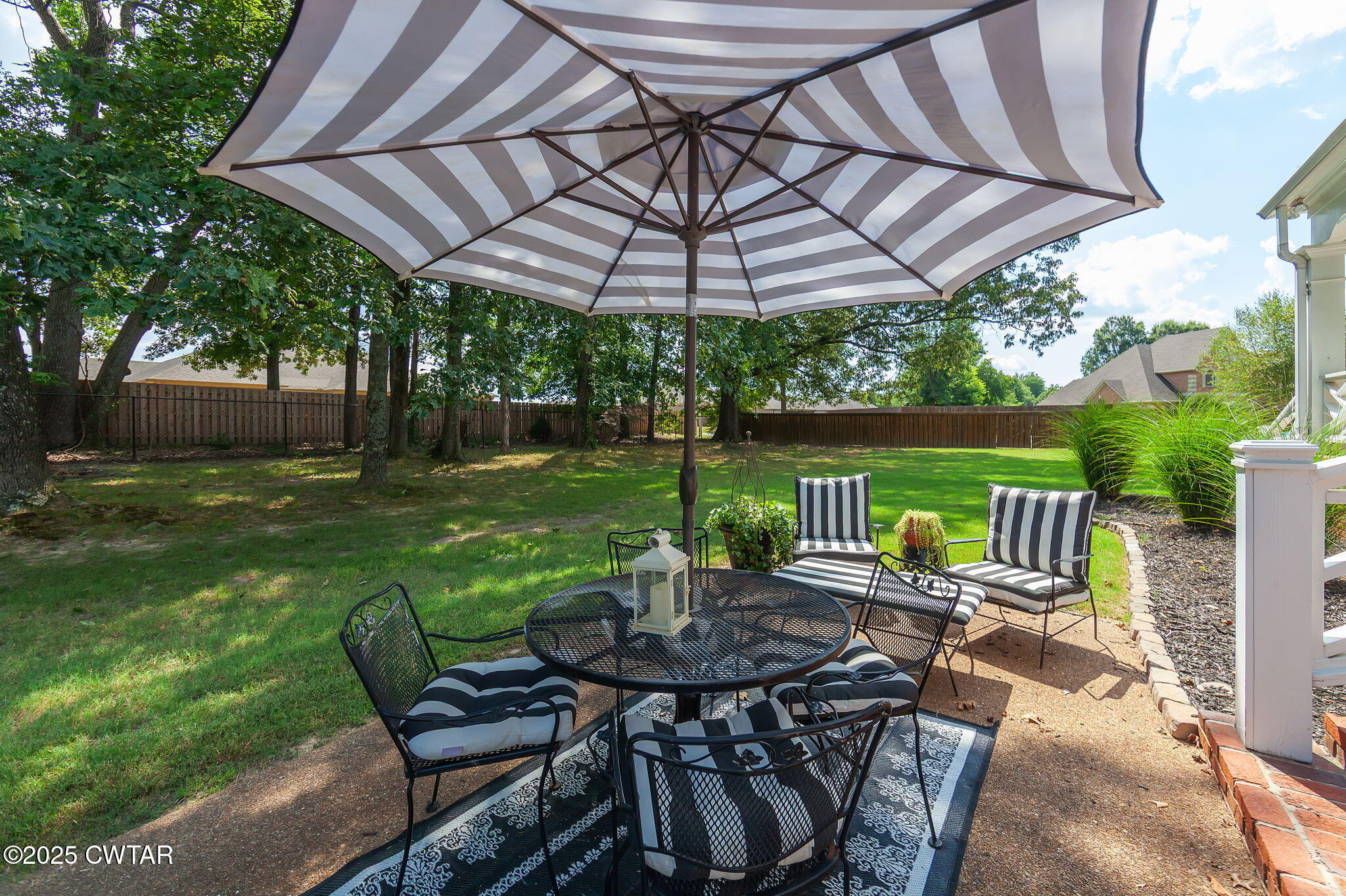 76 Southpointe Drive