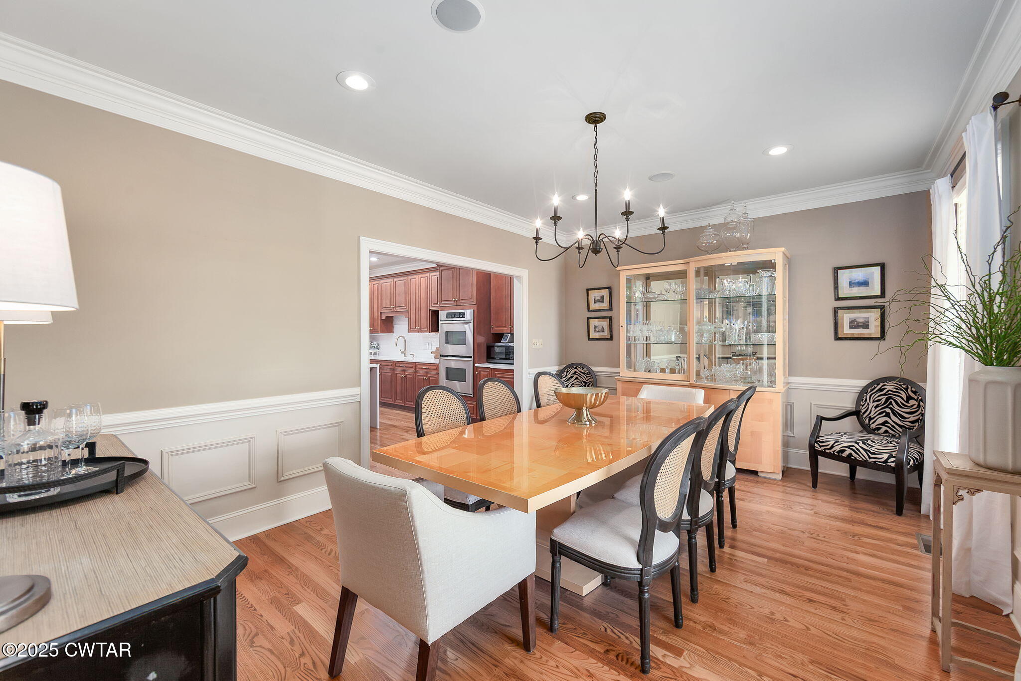 76 Southpointe Drive