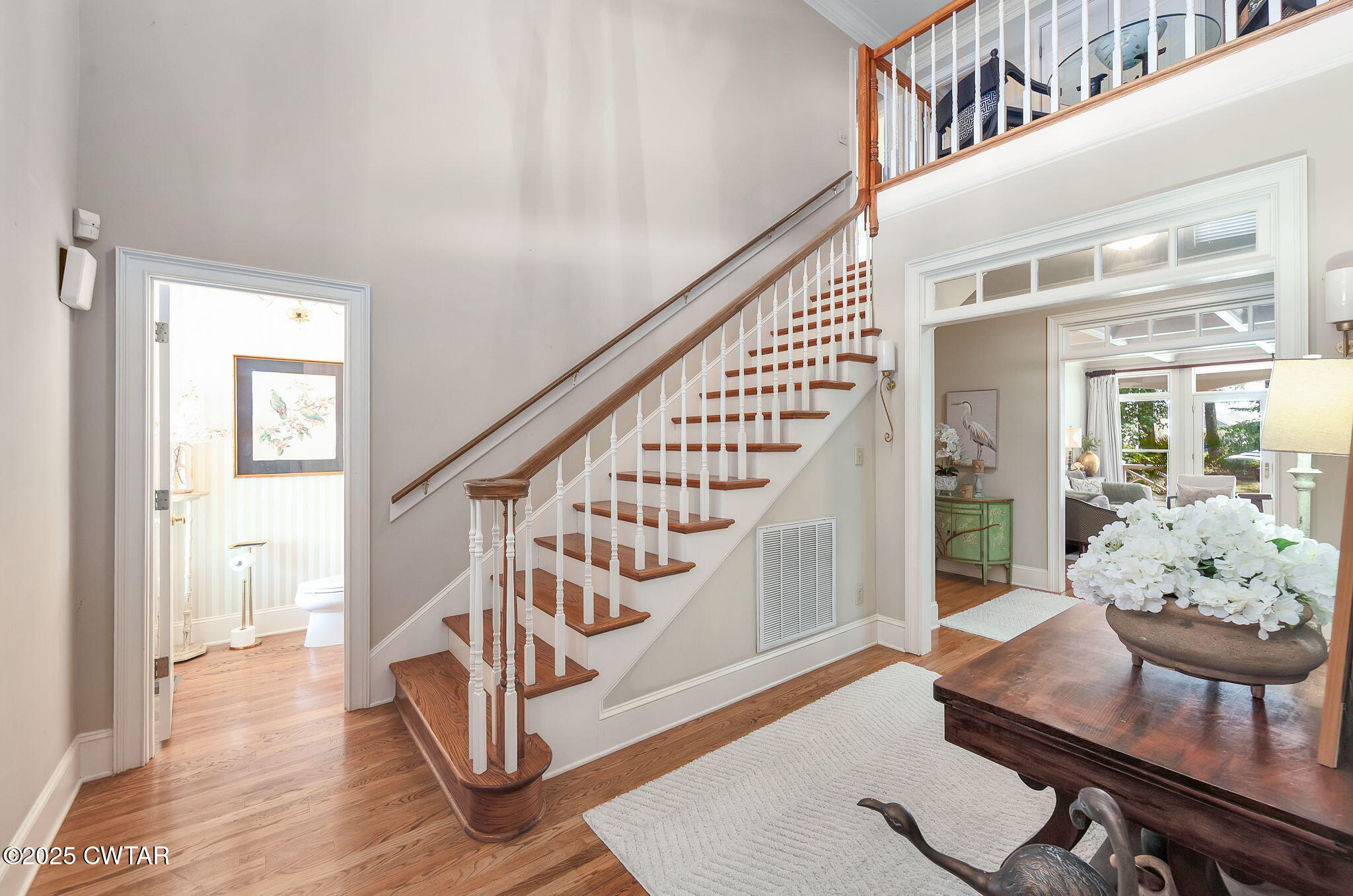 76 Southpointe Drive
