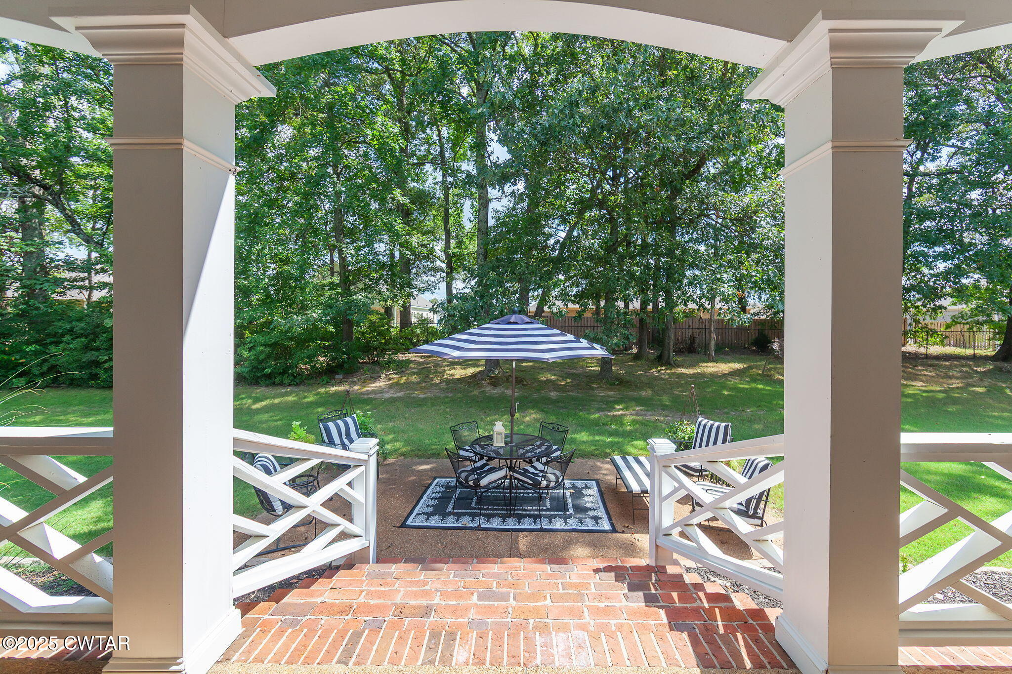 76 Southpointe Drive