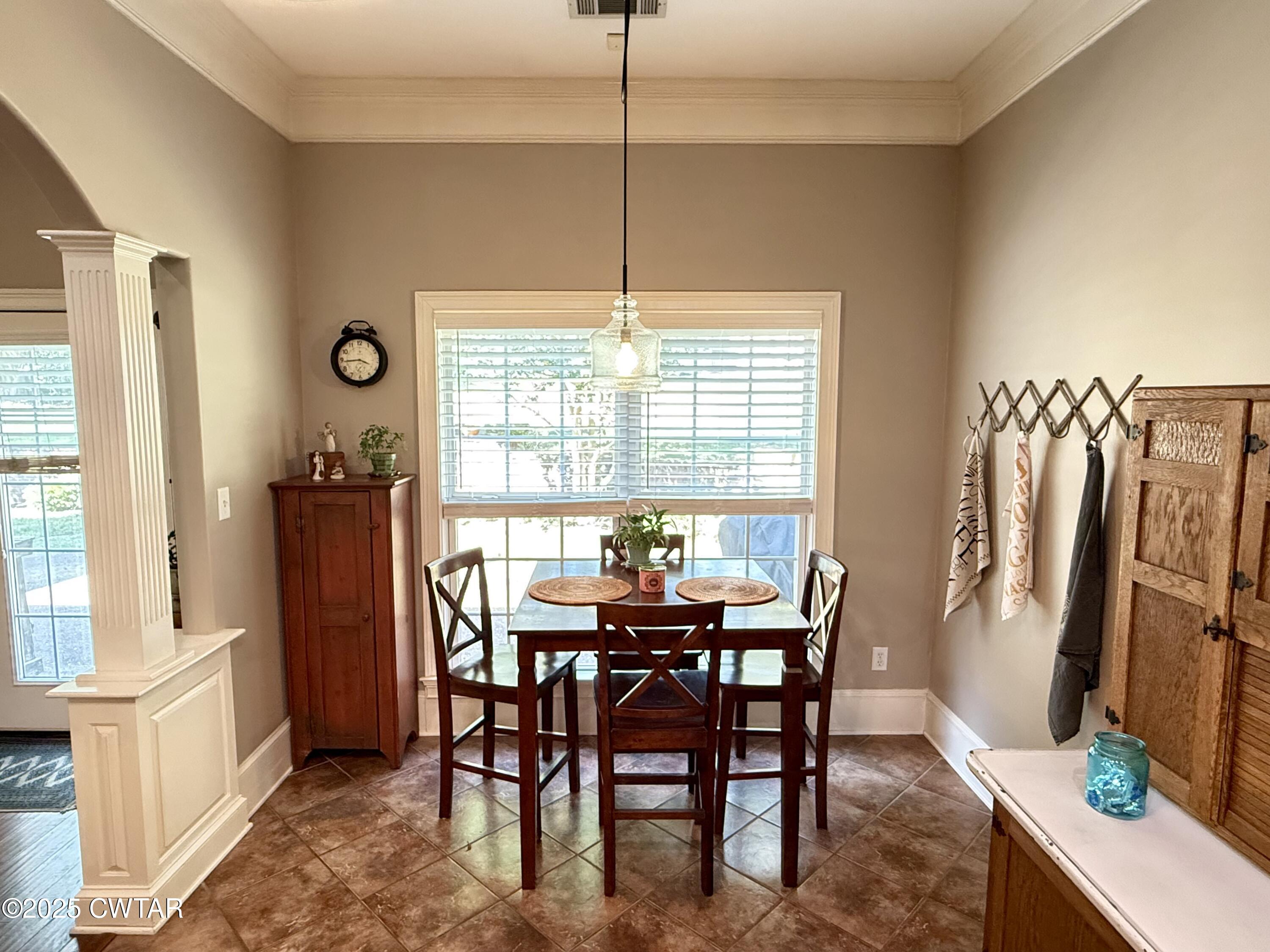 159 N Lake Drive, Jackson