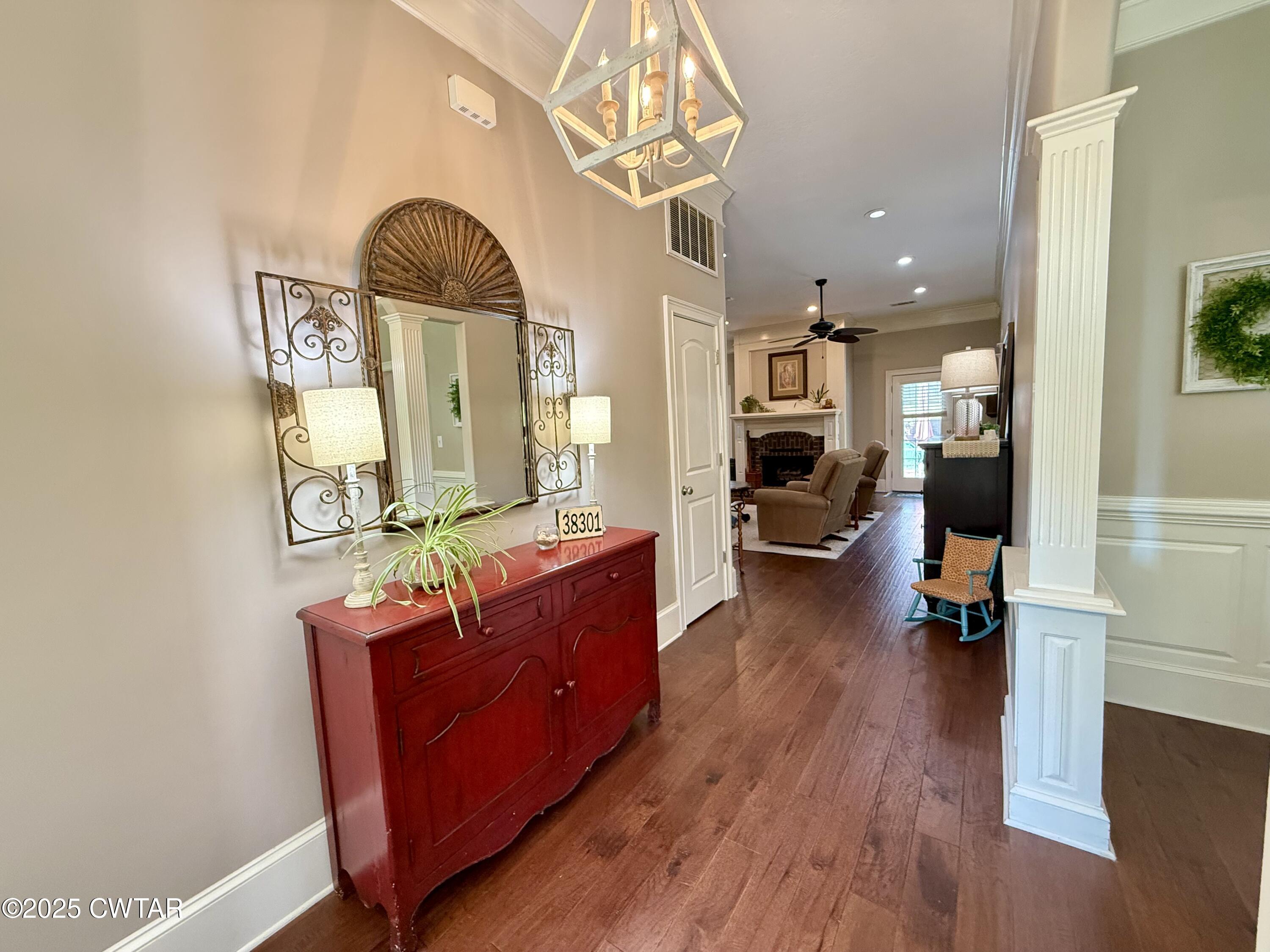 159 N Lake Drive, Jackson