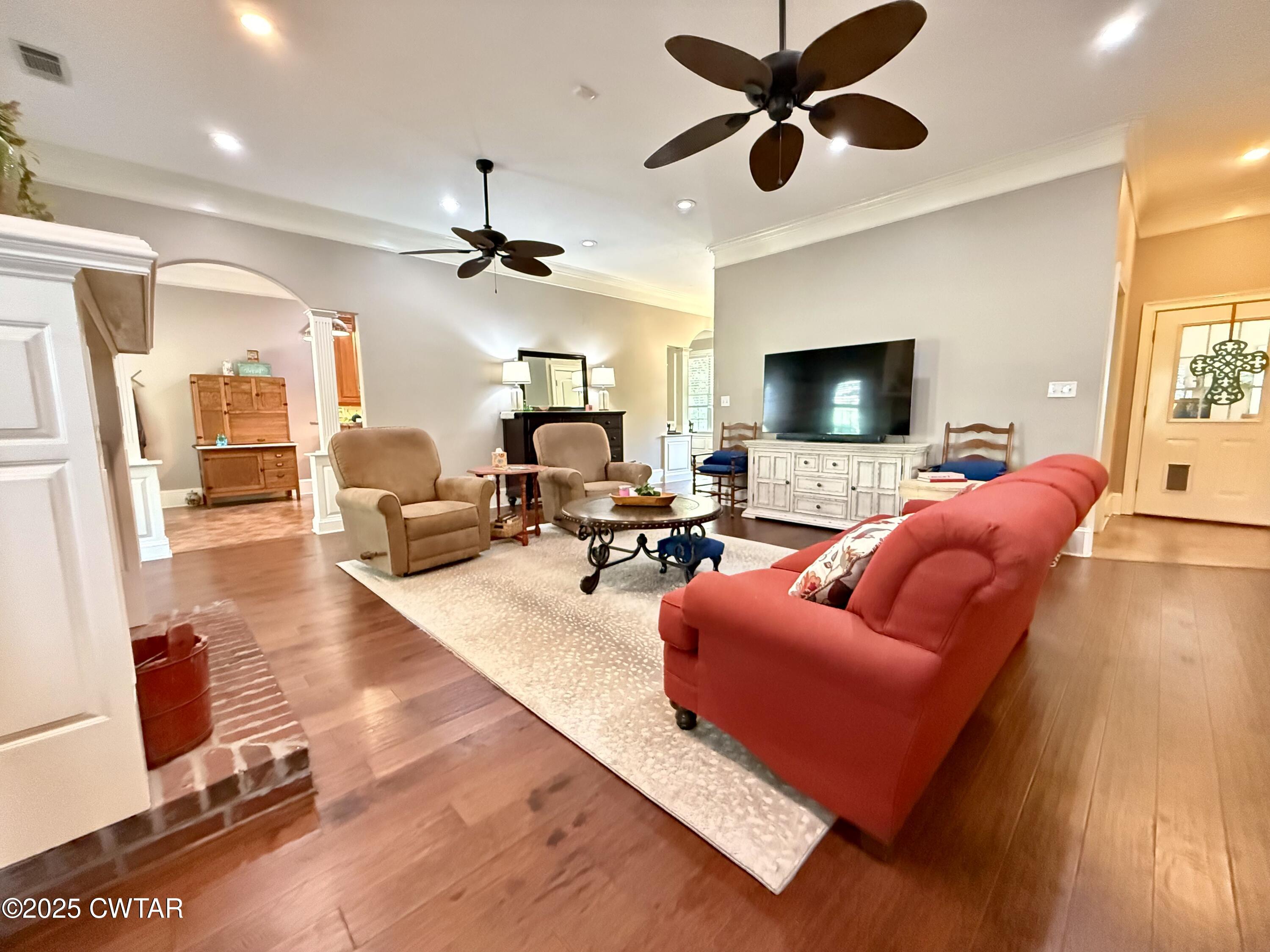 159 N Lake Drive, Jackson
