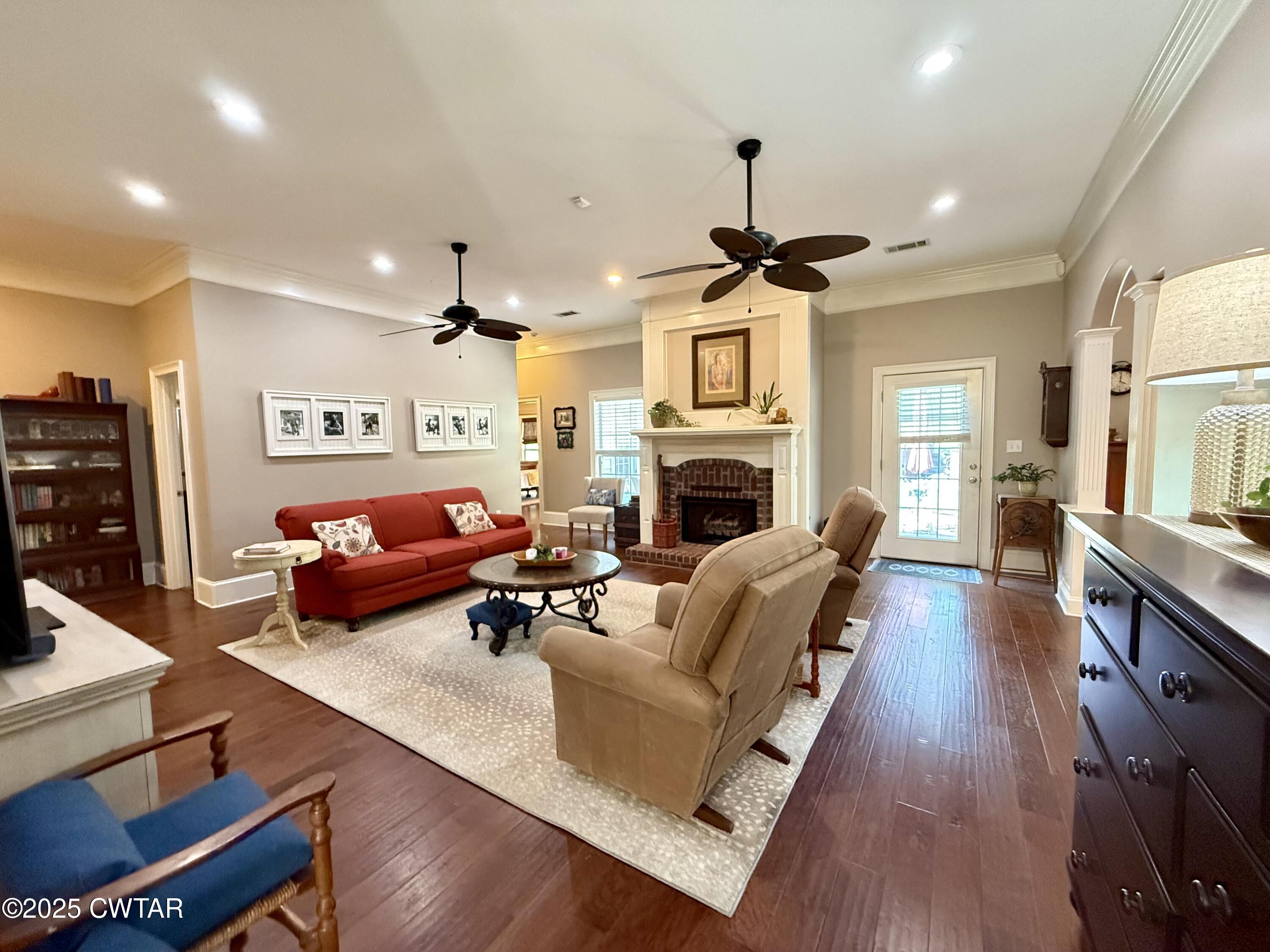 159 N Lake Drive, Jackson