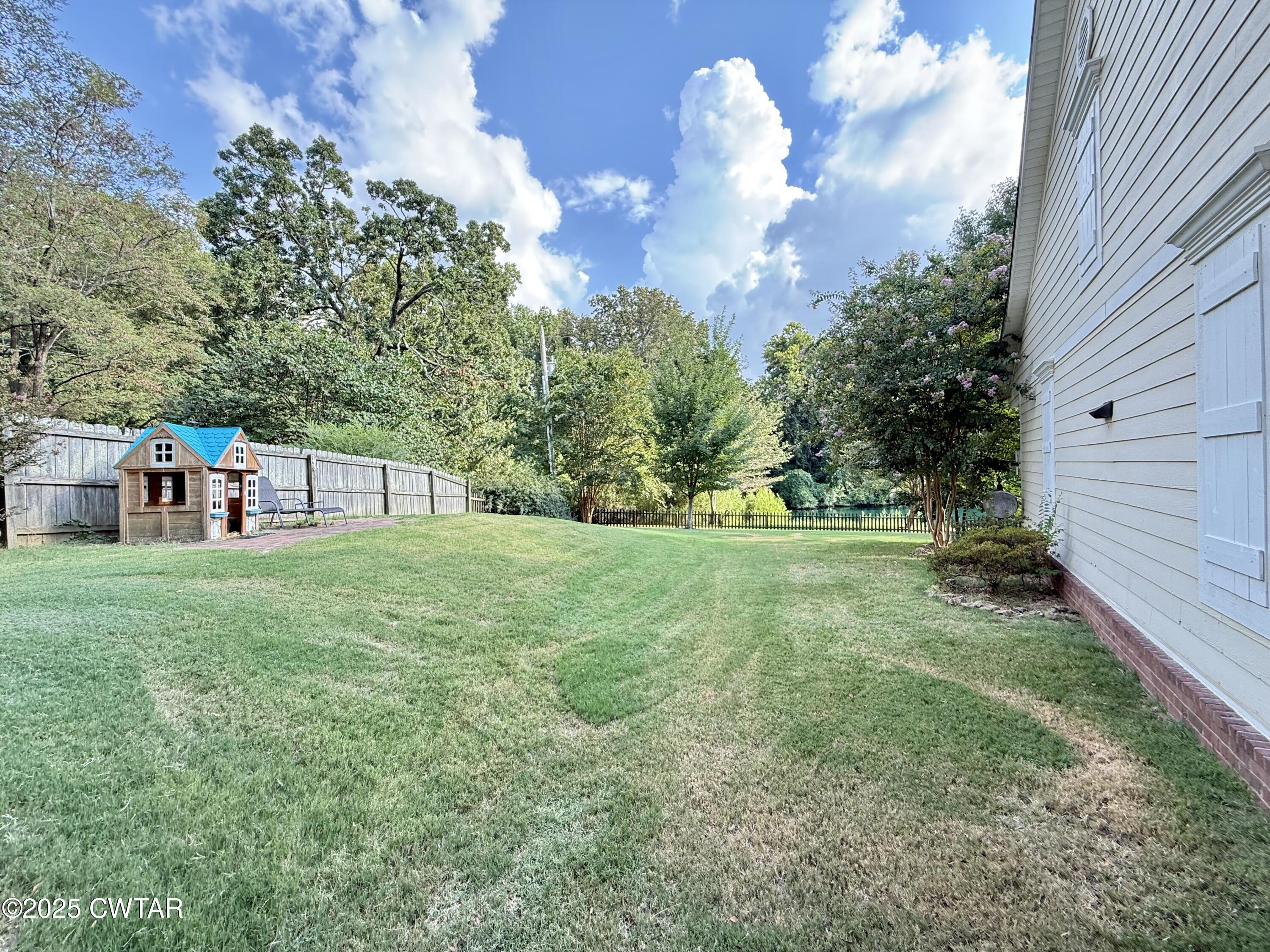 159 N Lake Drive, Jackson