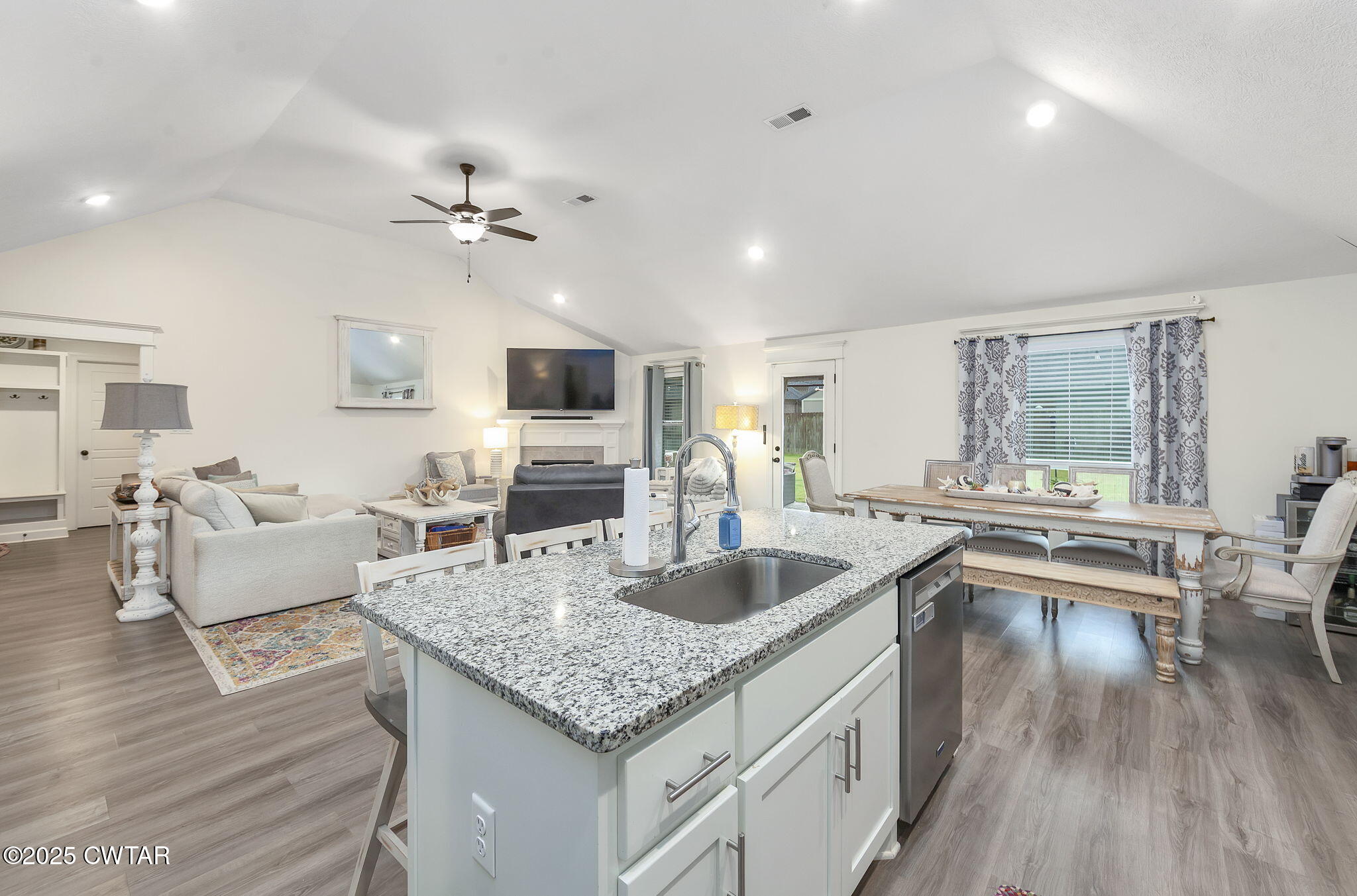 24 Doe Valley Cove