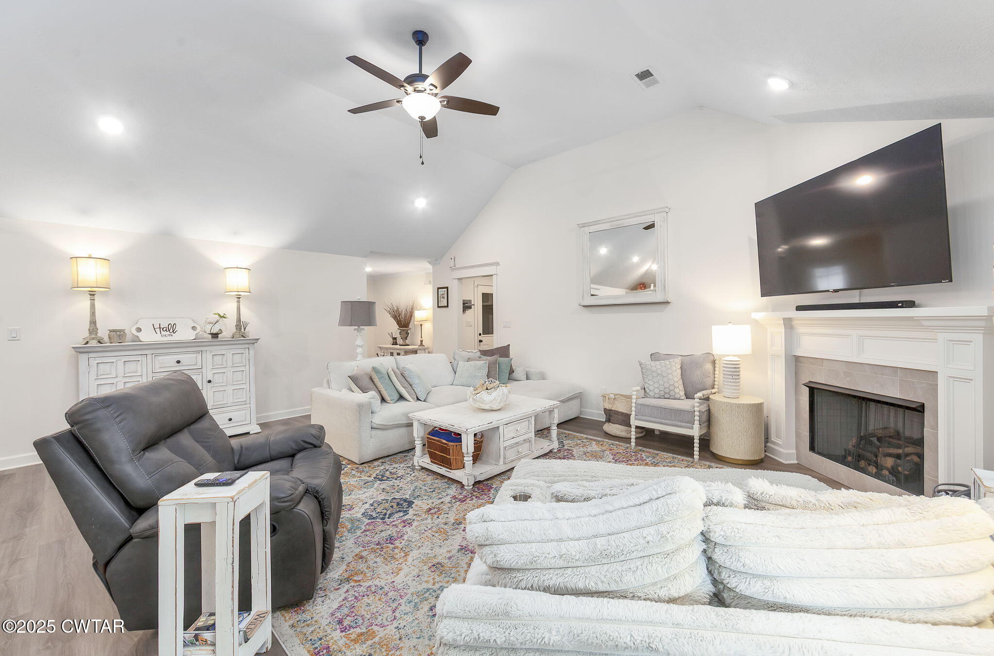 24 Doe Valley Cove