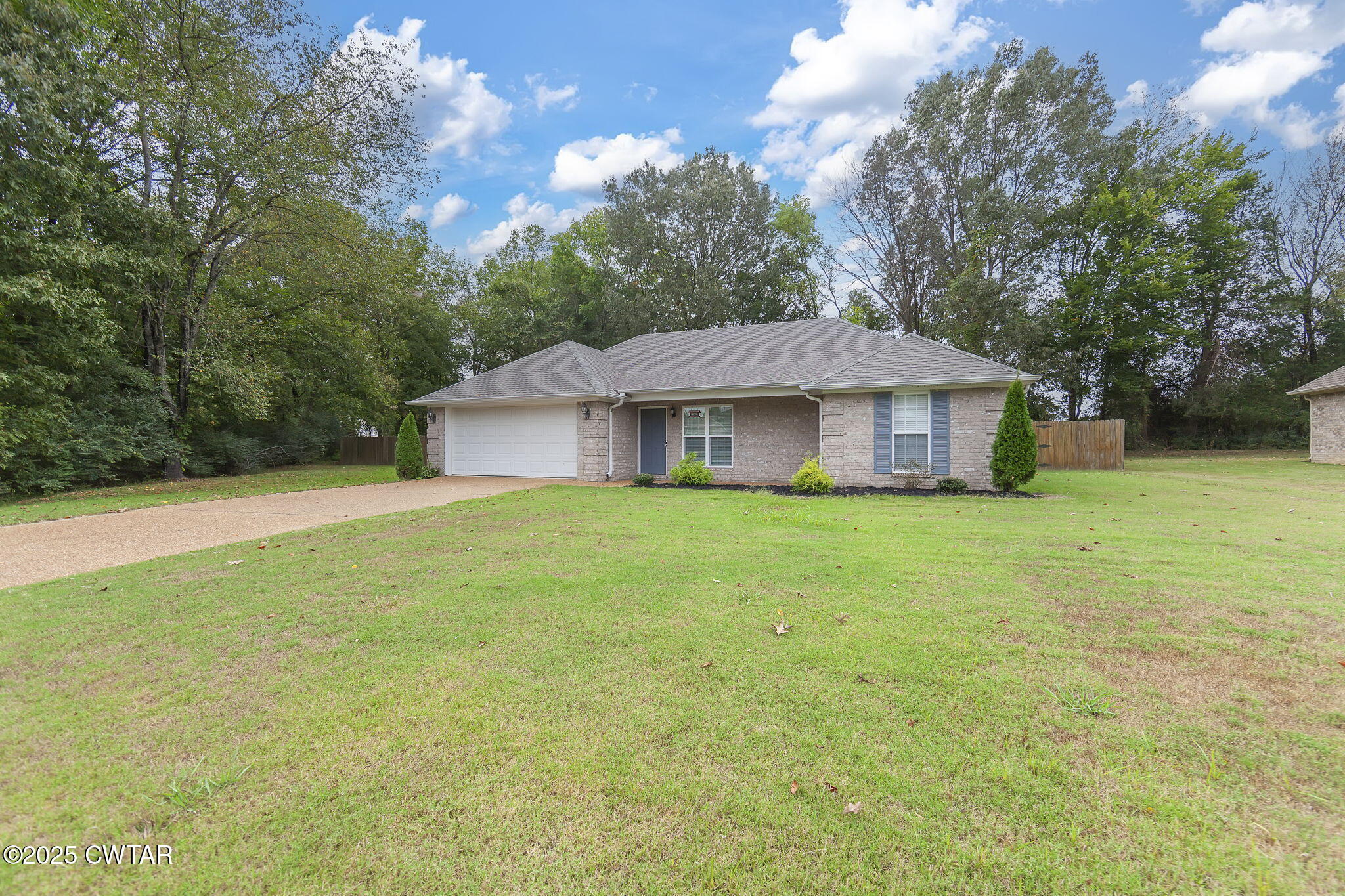 5987 Creekside Drive