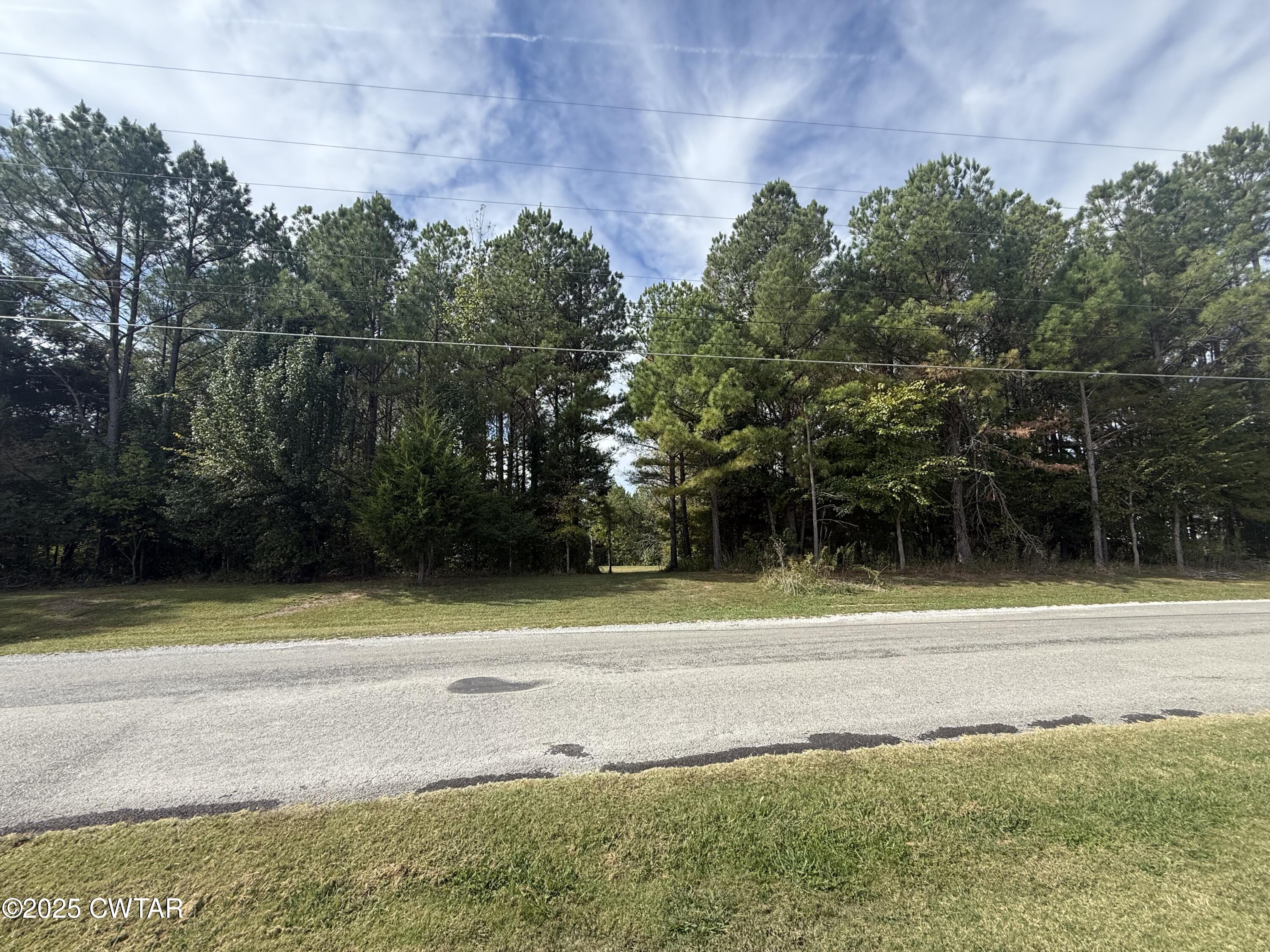 220 Lakewood Drive E, Jackson