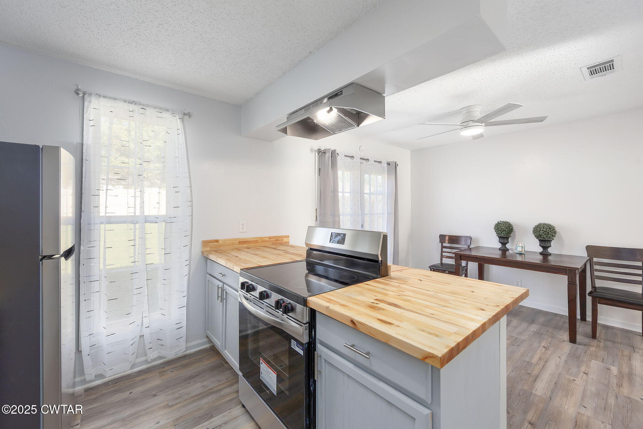 6 Breezewood Cove, Jackson