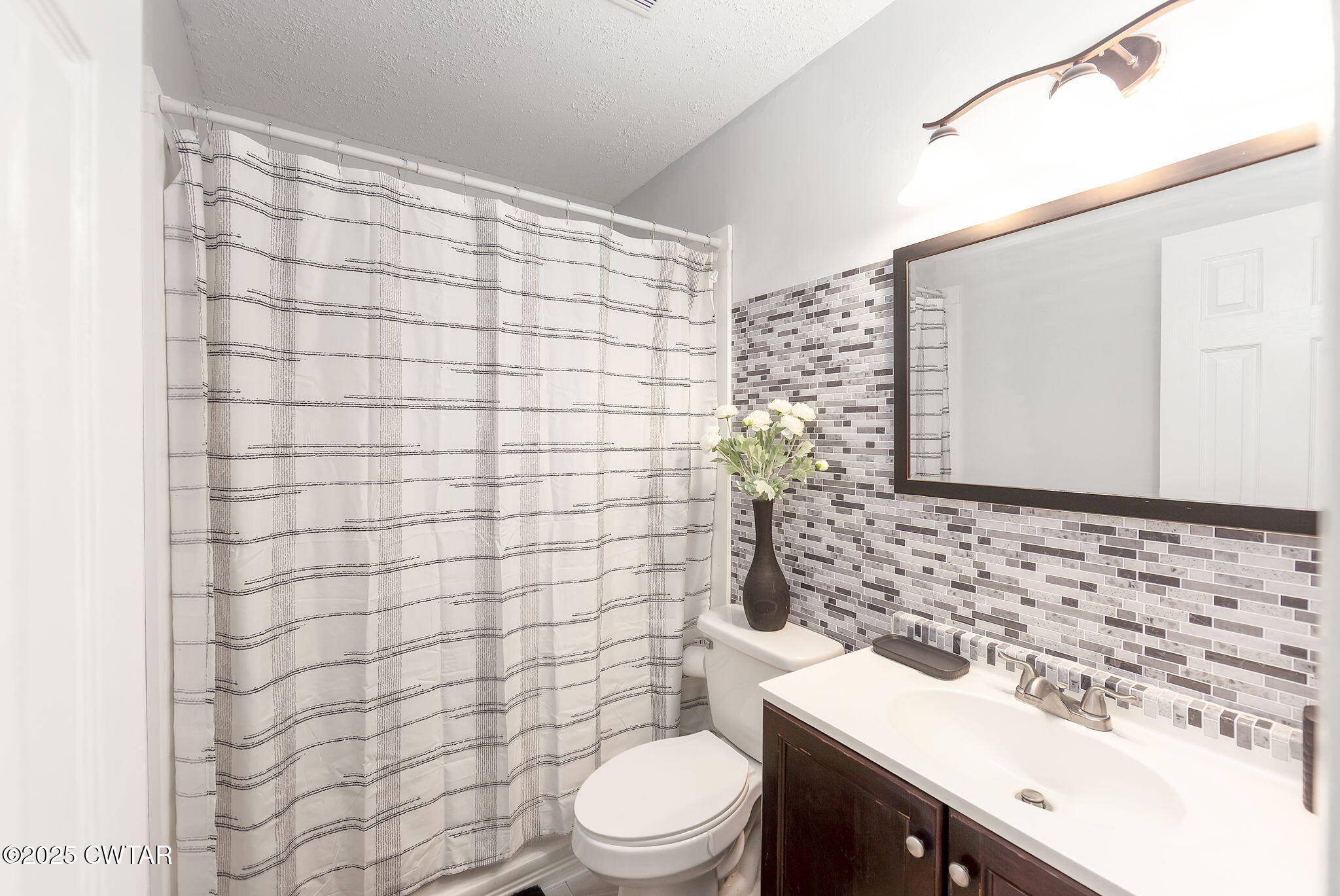 6 Breezewood Cove, Jackson