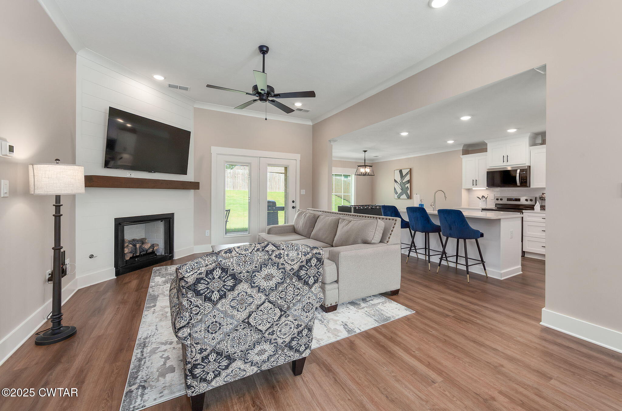 423 Fairway Boulevard