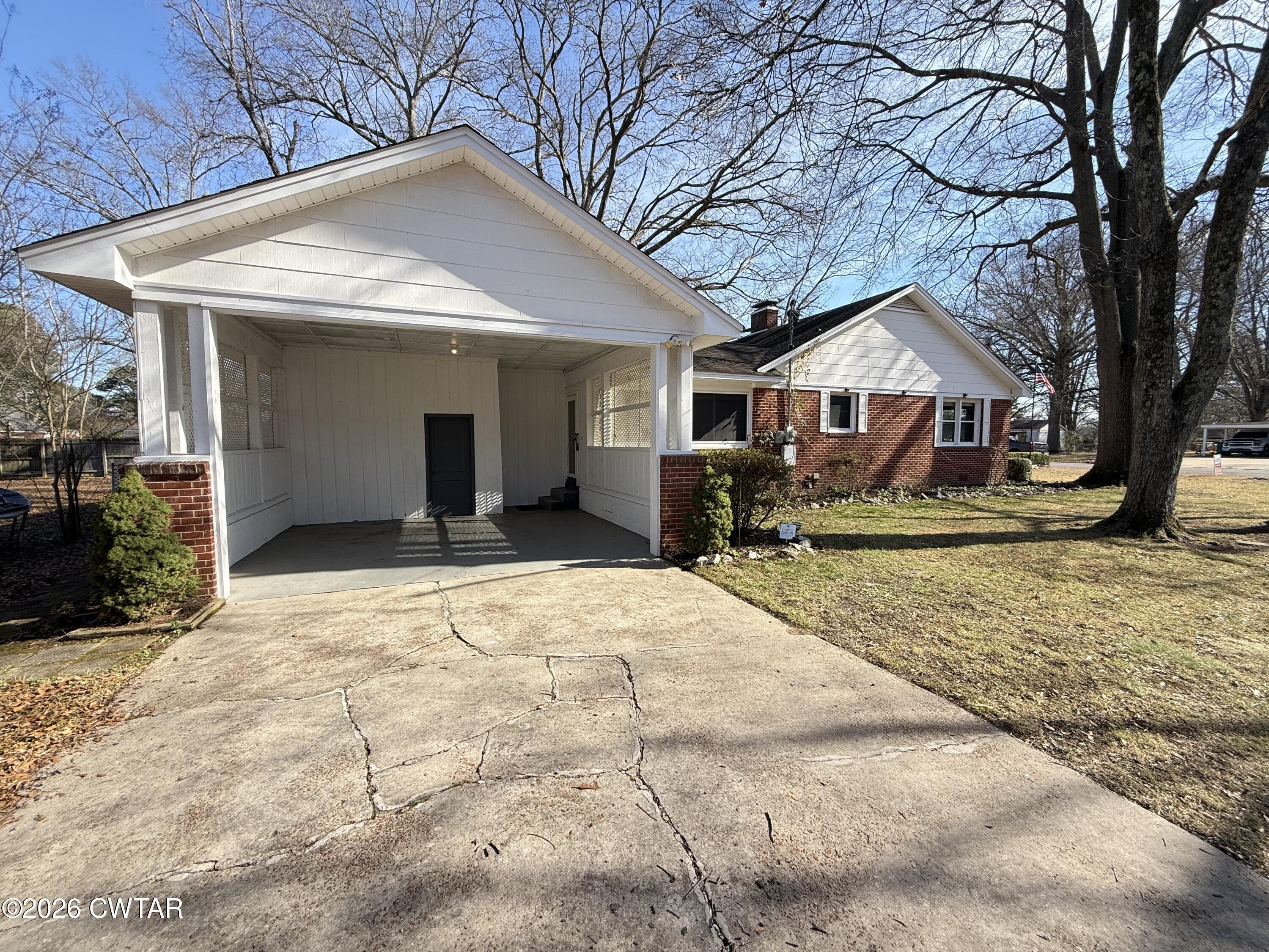 7 Shadow Lawn Drive