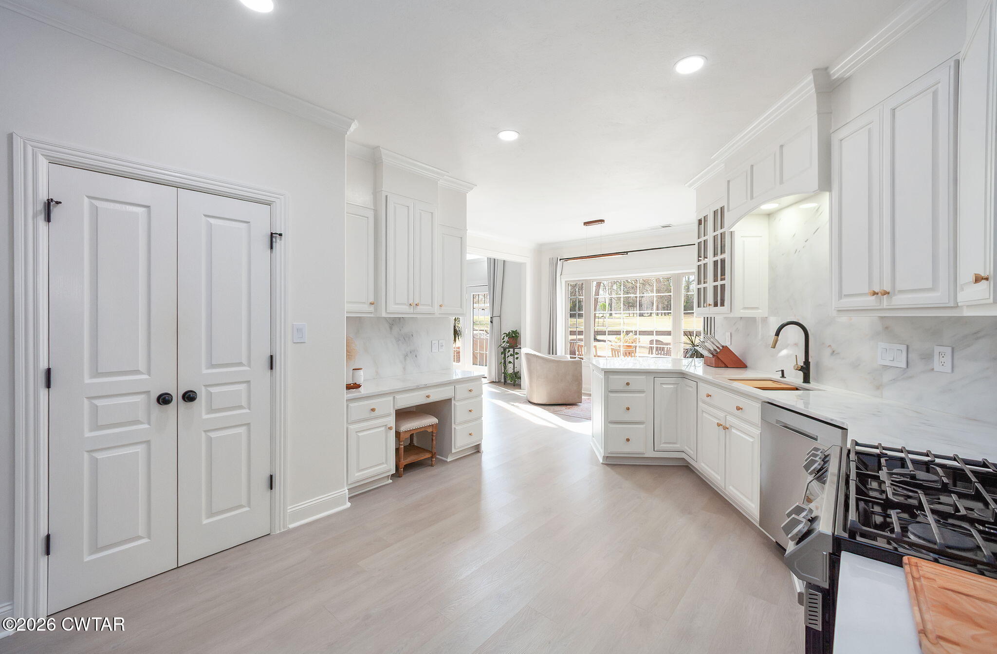 57 Rolling Oaks Drive