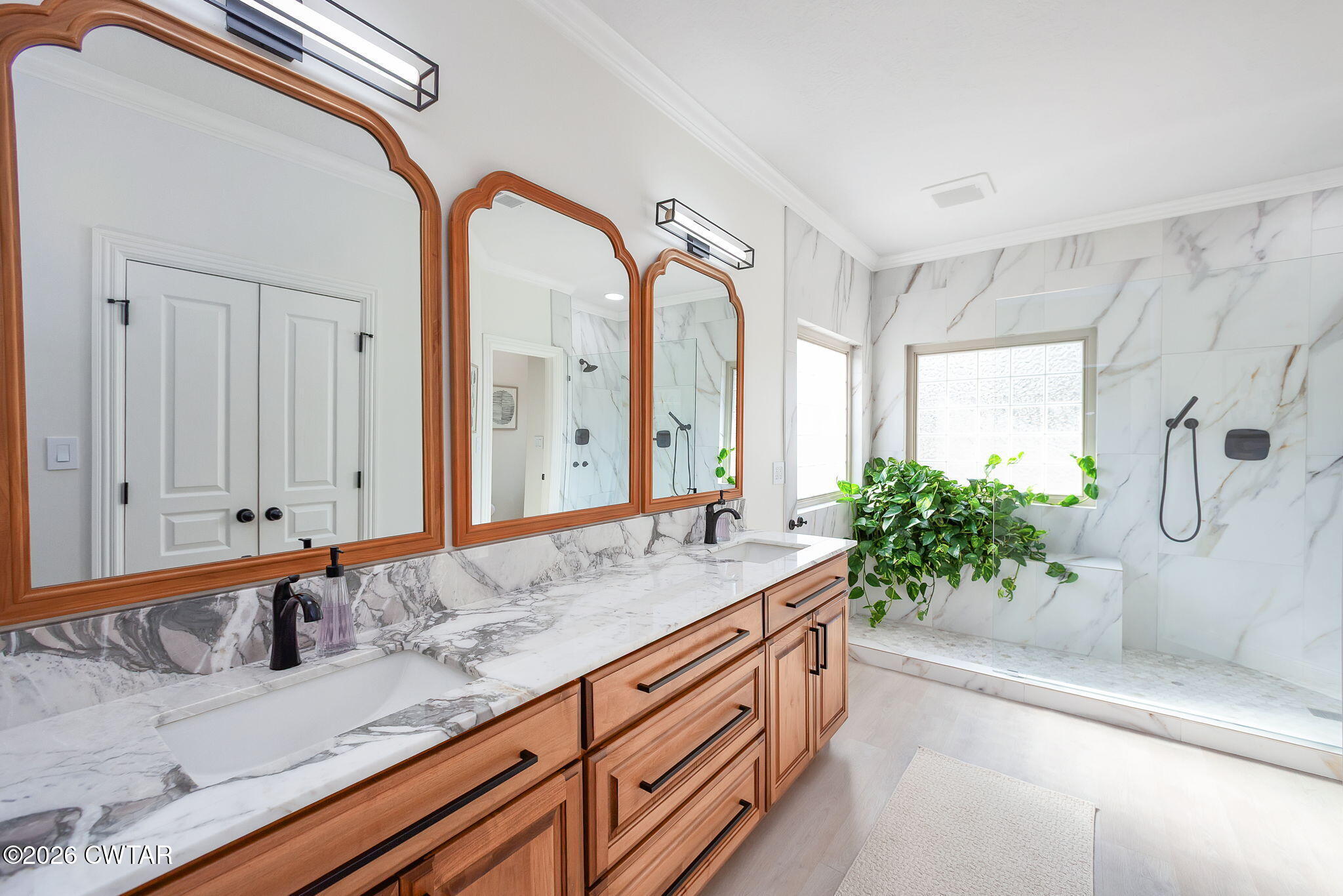 57 Rolling Oaks Drive