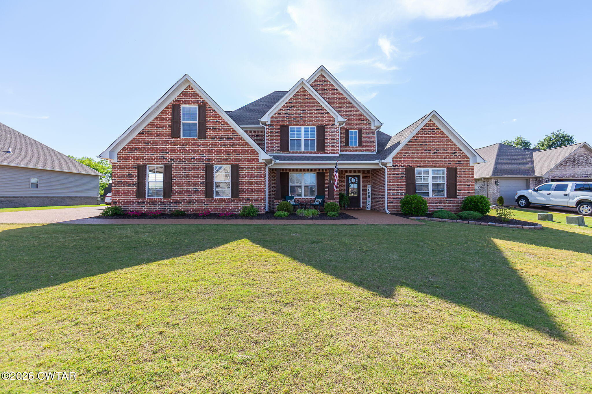 212 Heritage Square