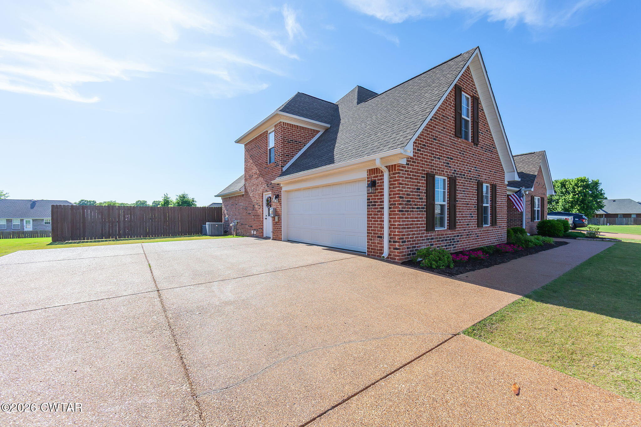 212 Heritage Square
