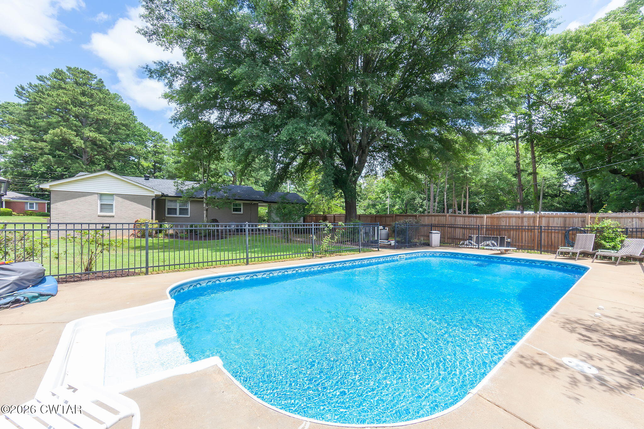 86 Beechwood Drive