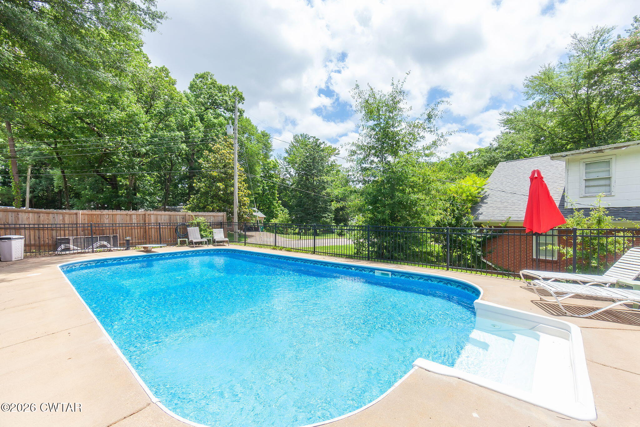 86 Beechwood Drive