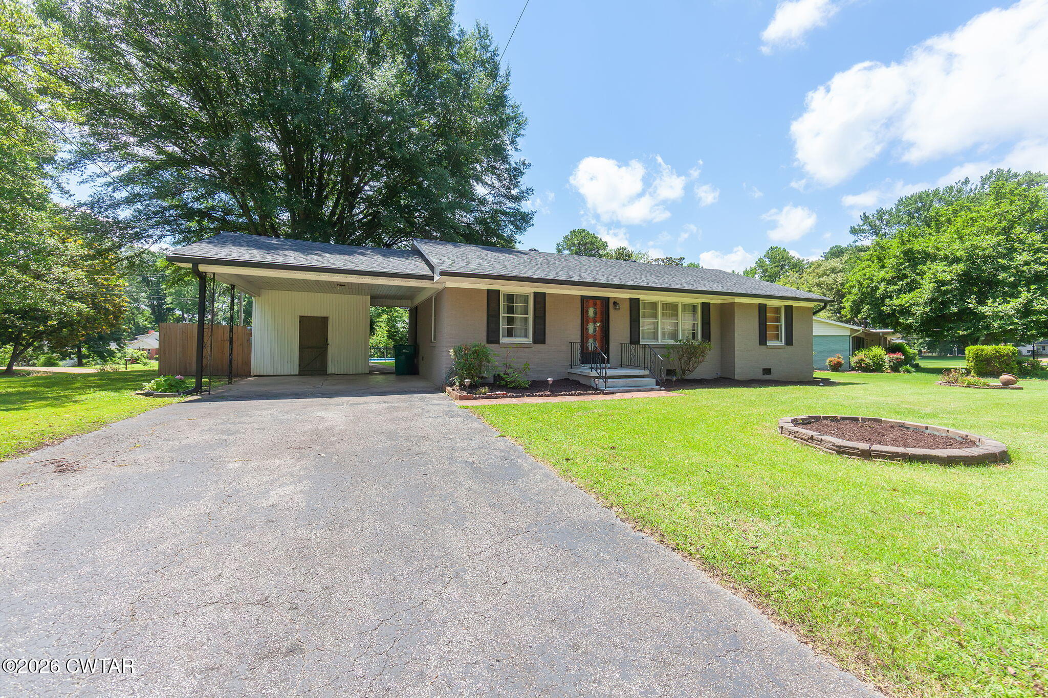 86 Beechwood Drive