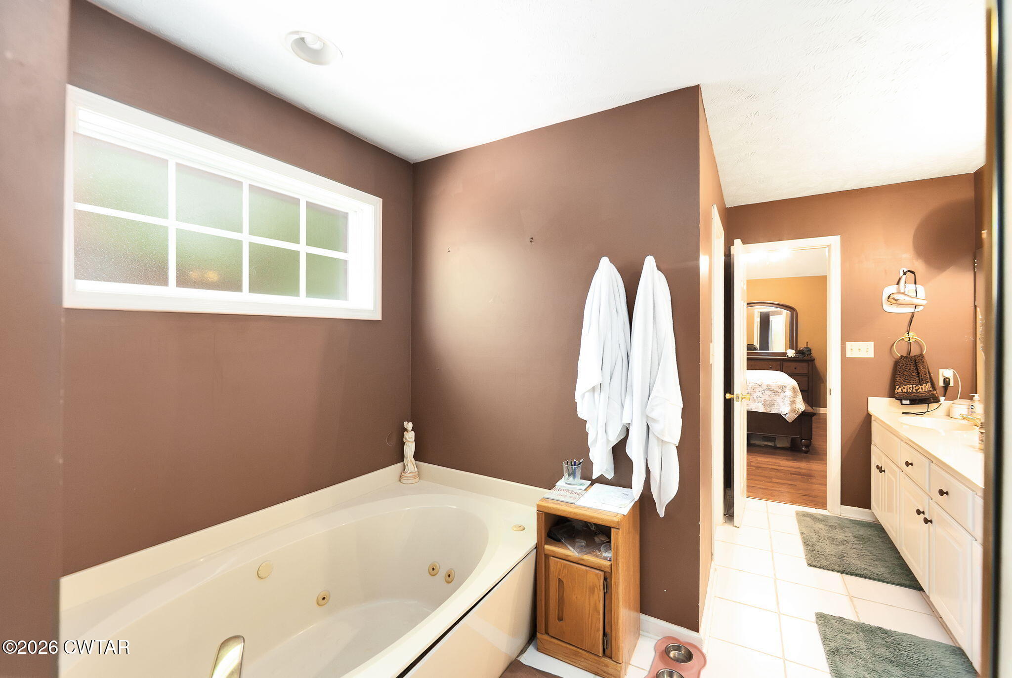 11 Walnut Trace Drive