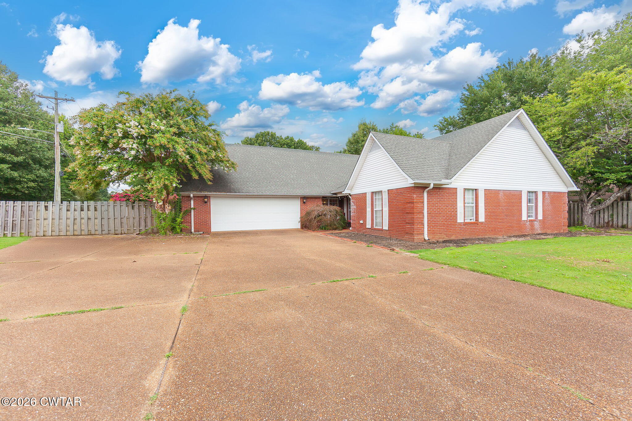 11 Walnut Trace Drive
