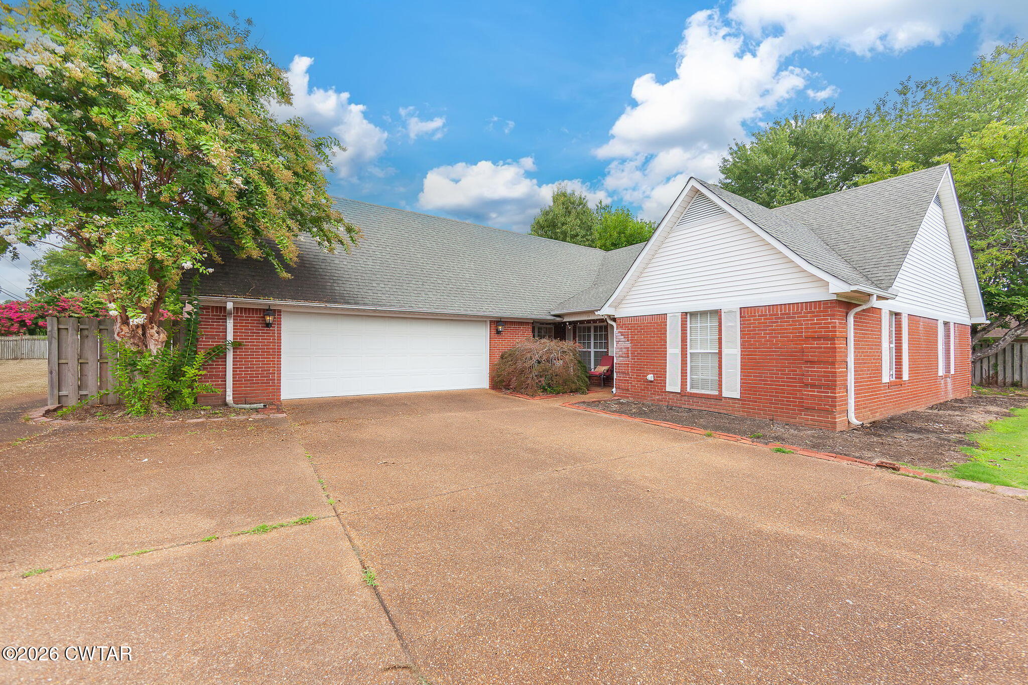 11 Walnut Trace Drive
