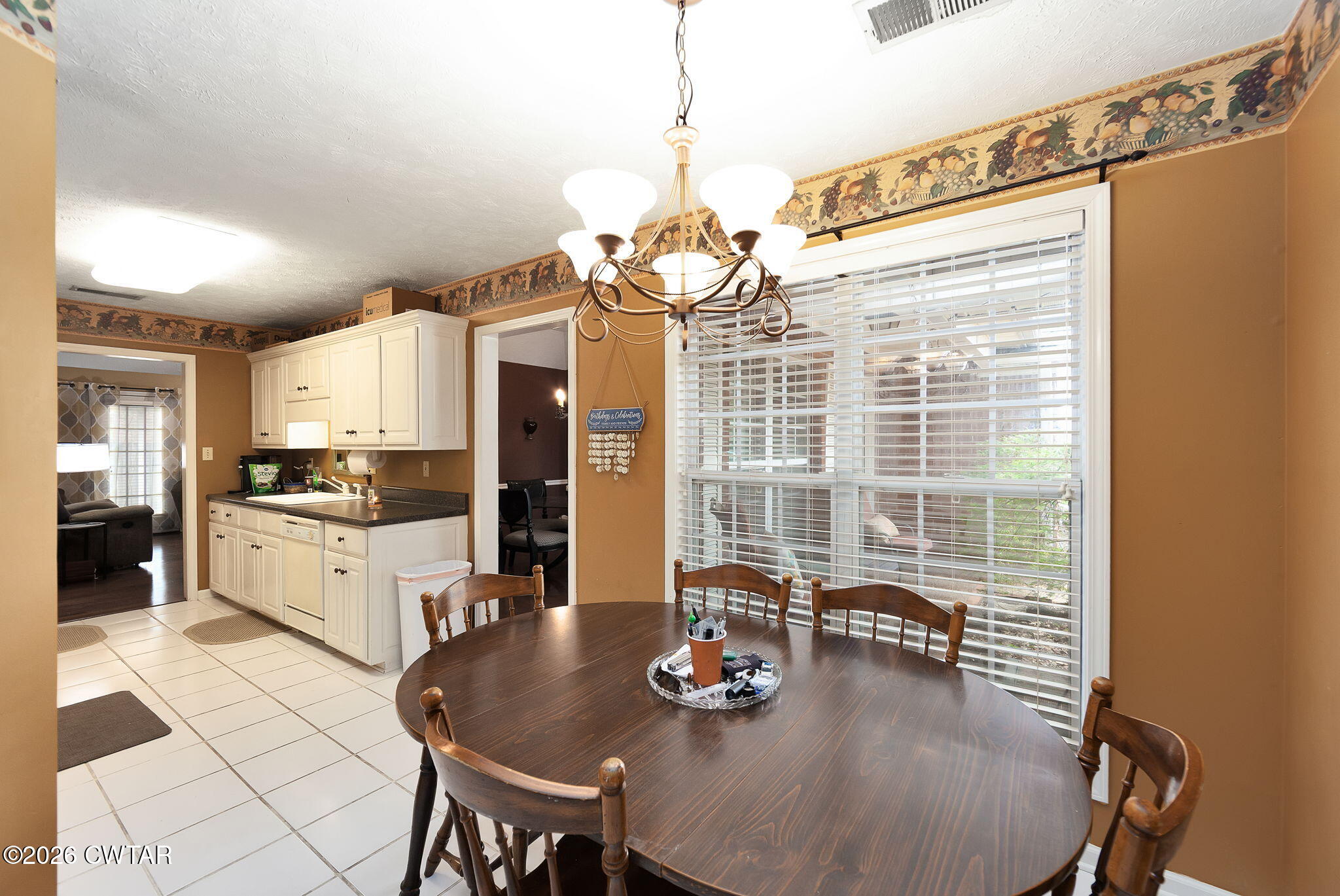 11 Walnut Trace Drive