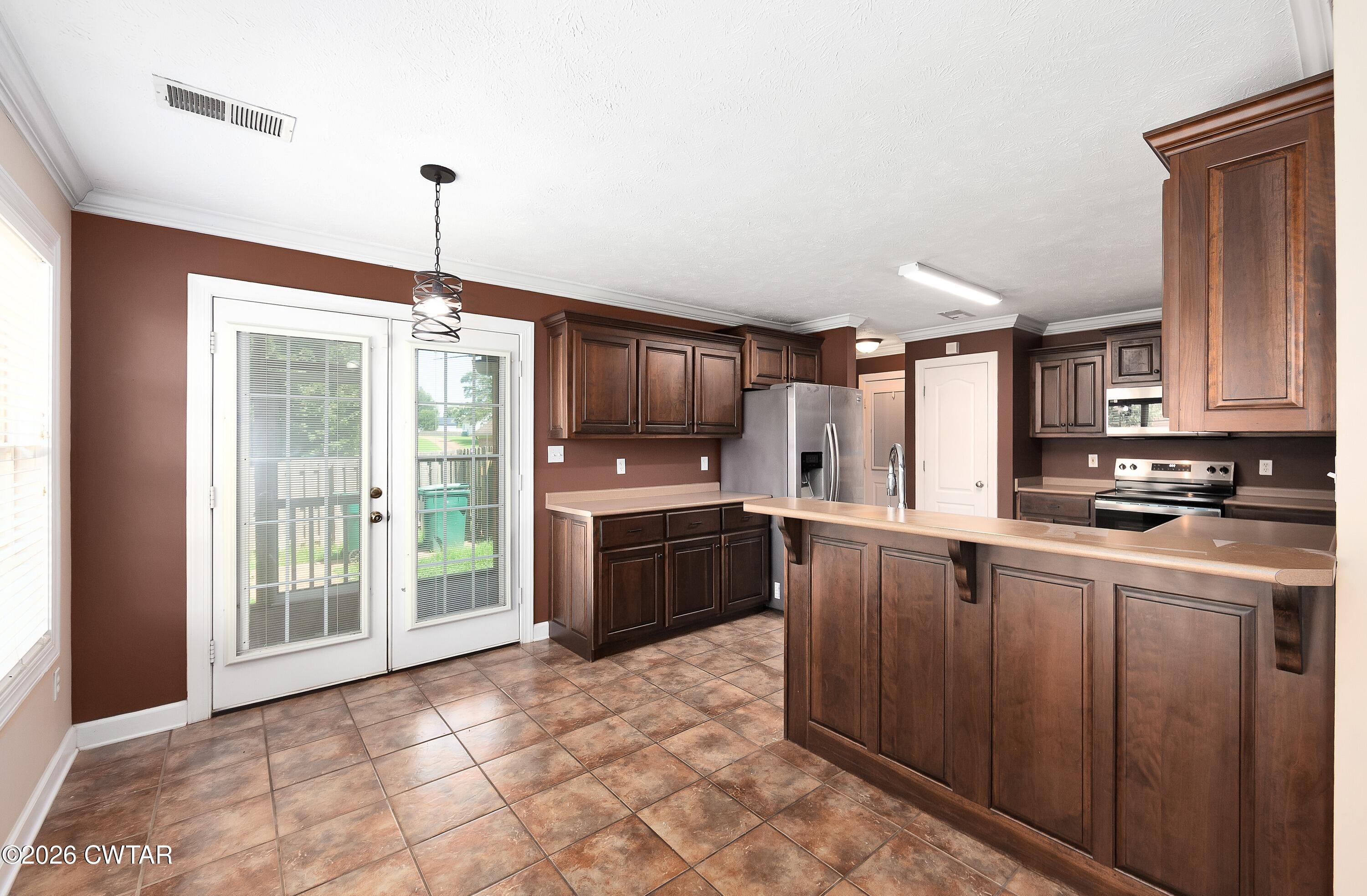 128 Stillwater Lane