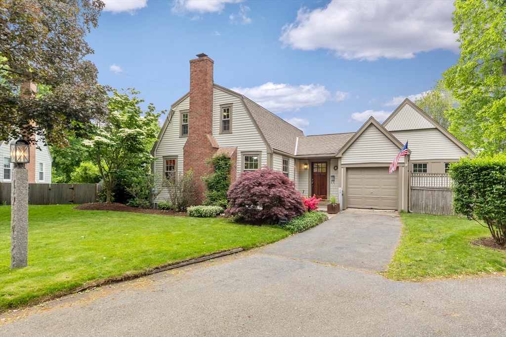 15 Hawthorne Road