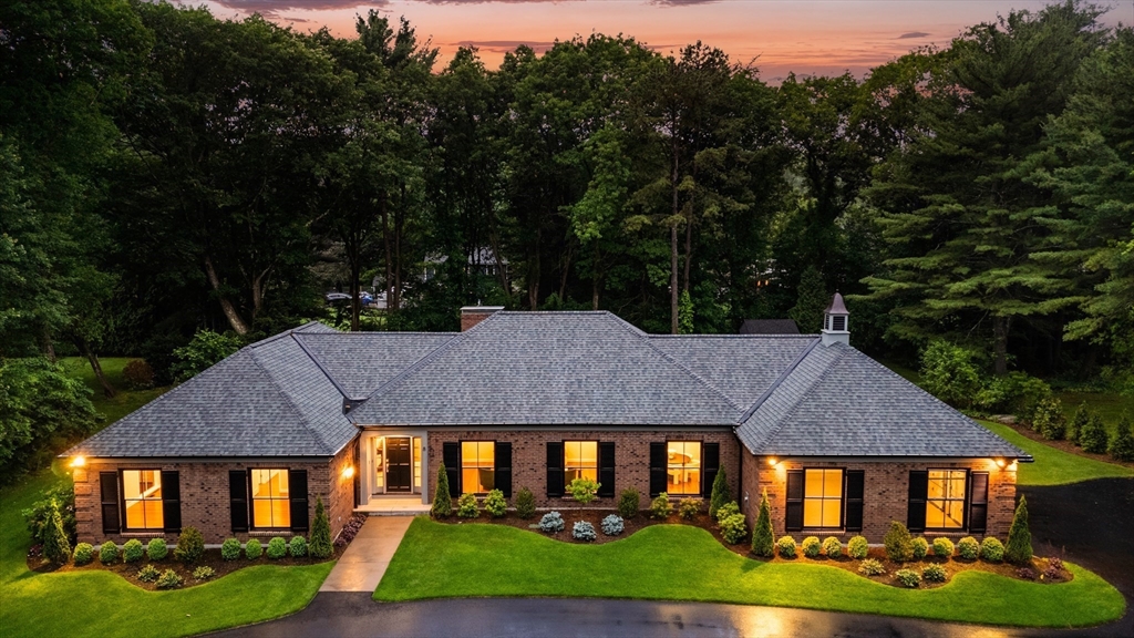 8 Brent Rd