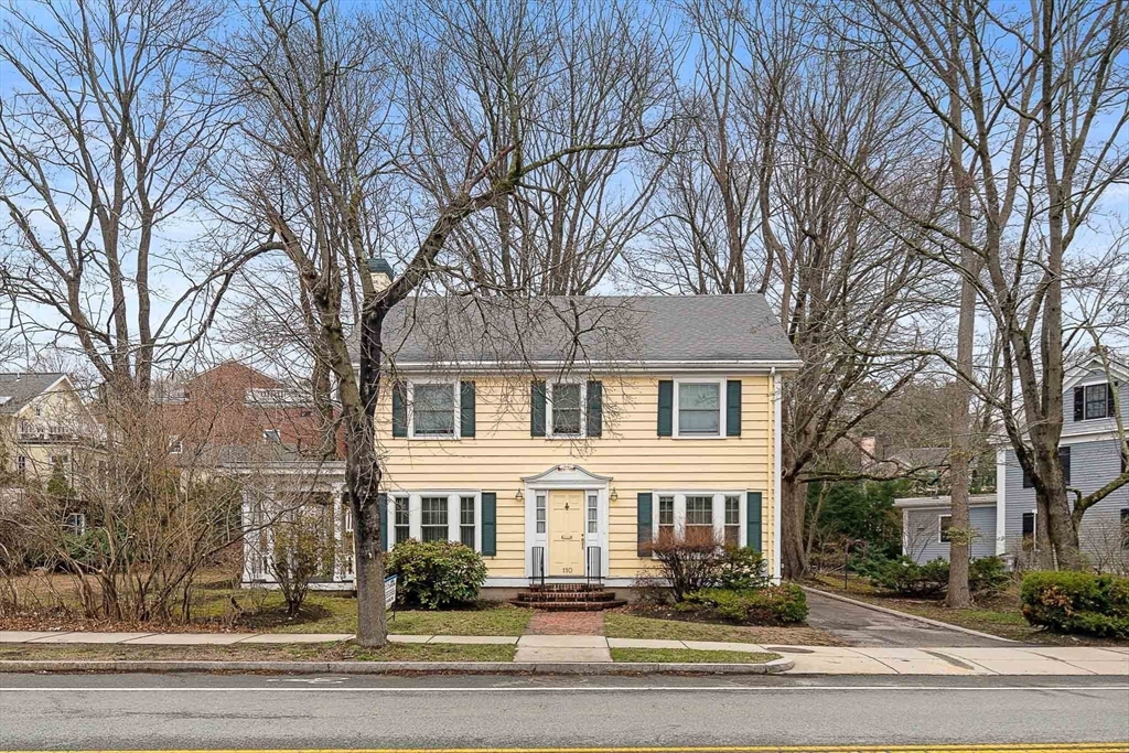110 Leonard St