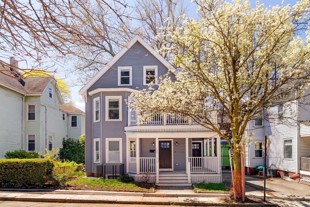 190 Morrison Ave # 2