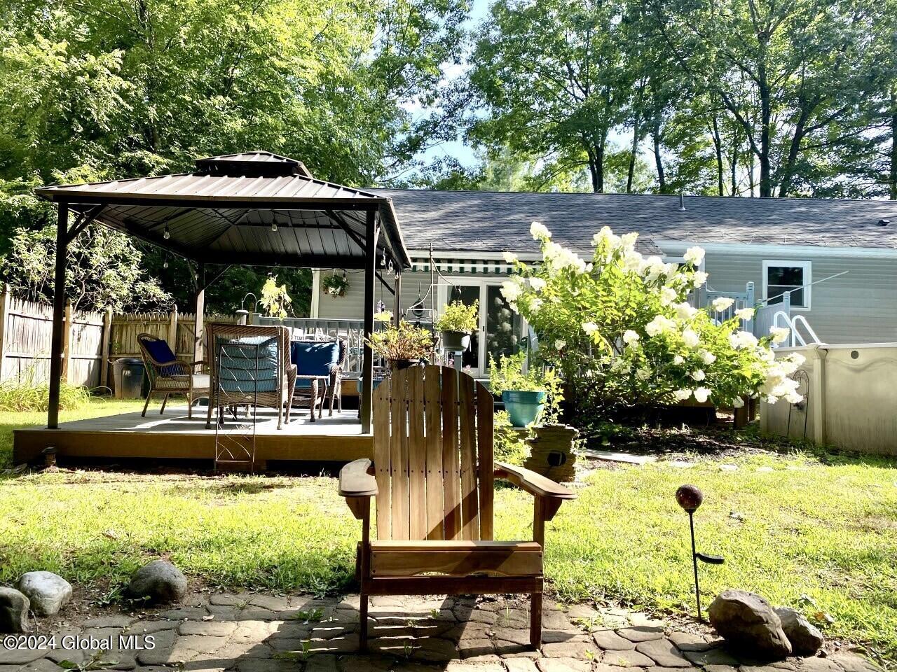 3 Castleberry Drive