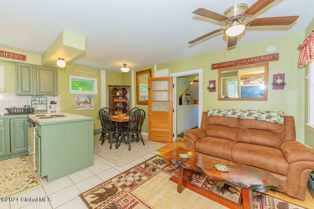 1068 Landon Hill Road
