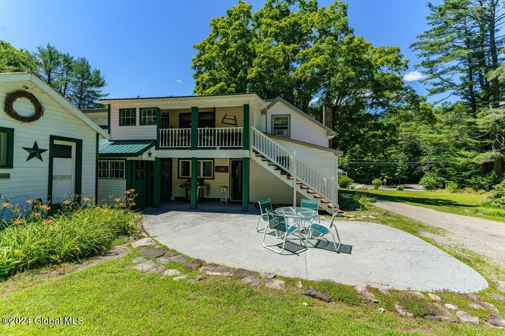 1068 Landon Hill Road