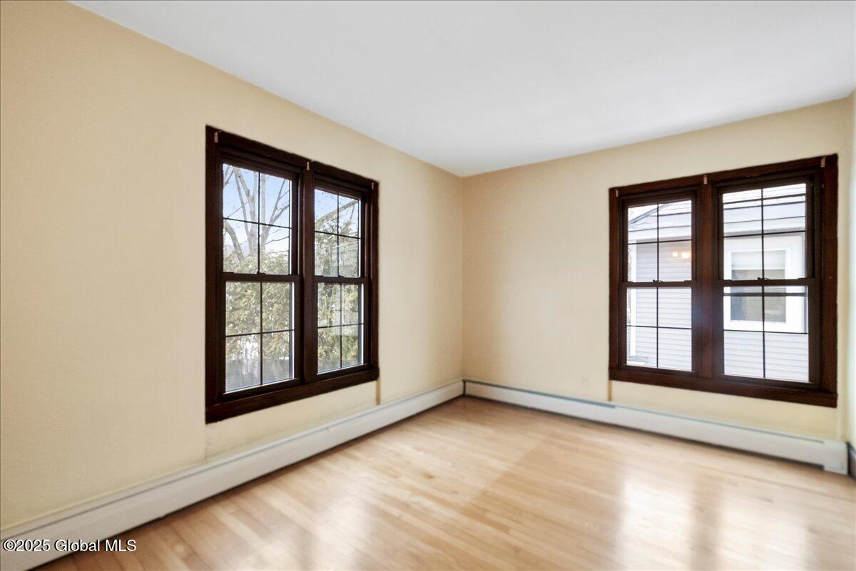 43 Lincoln Avenue