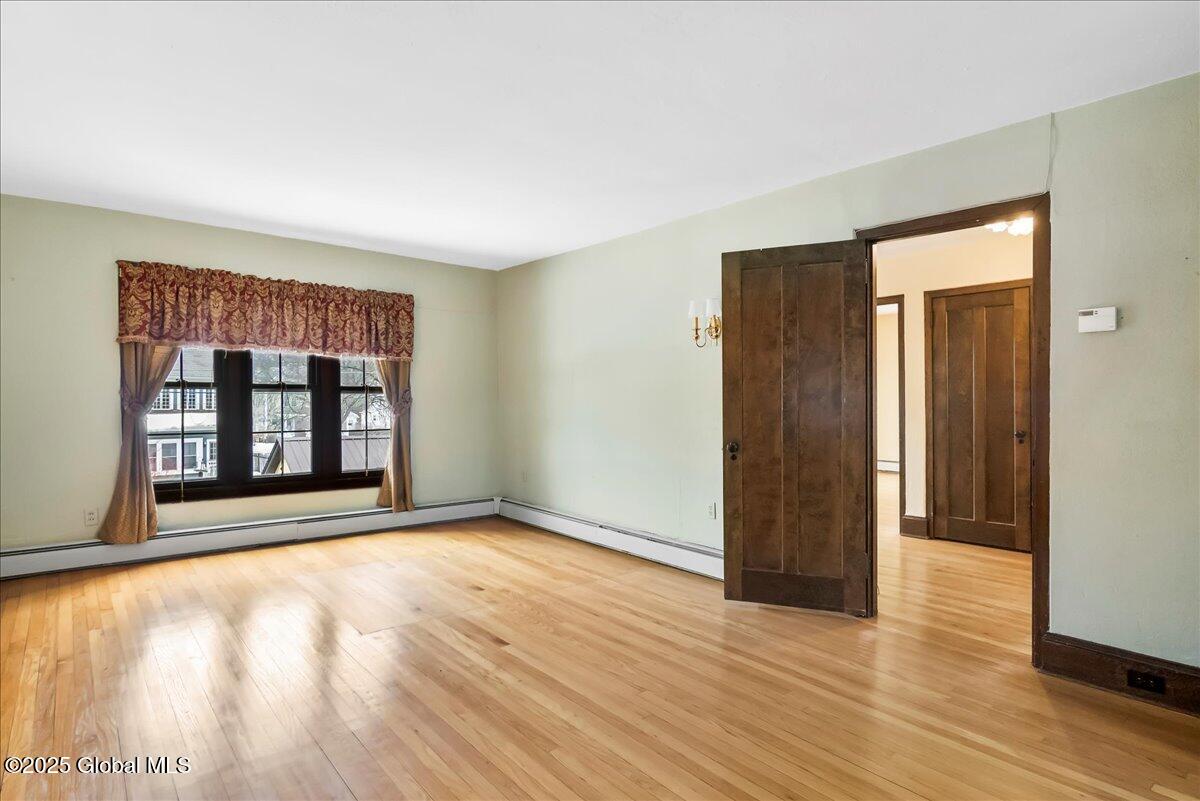 43 Lincoln Avenue