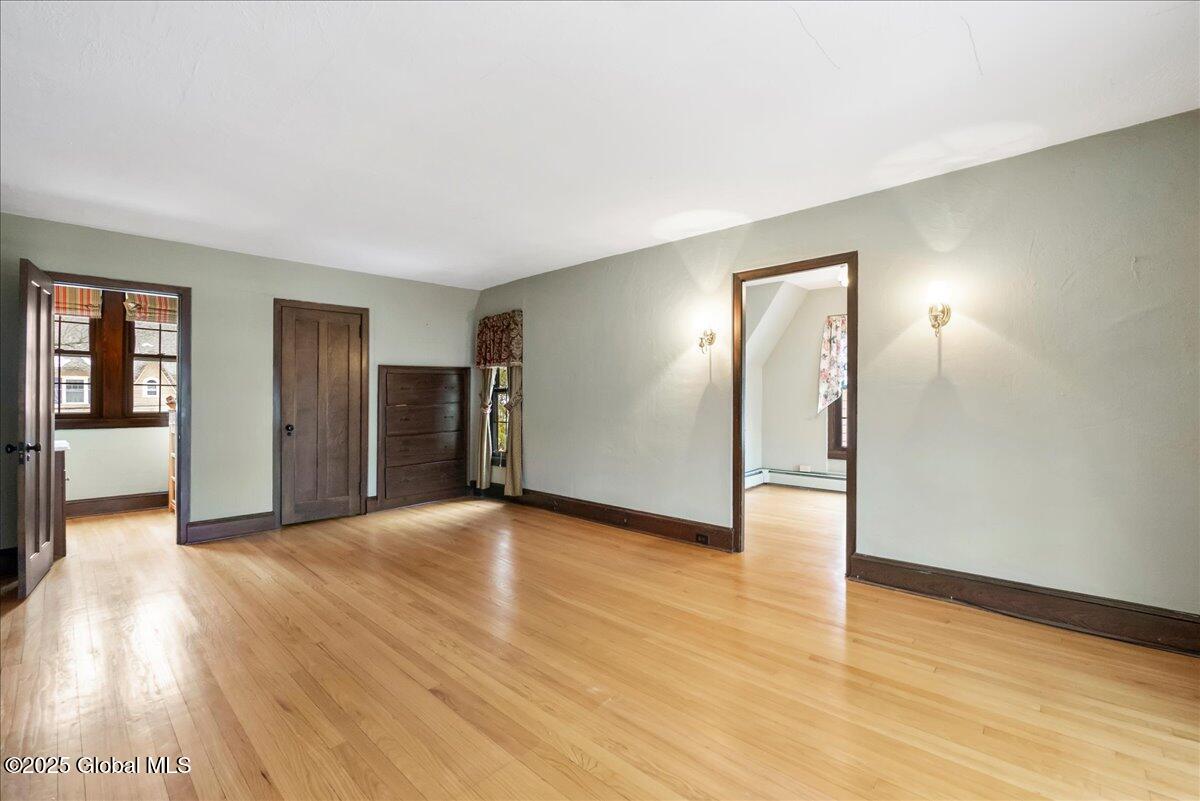 43 Lincoln Avenue
