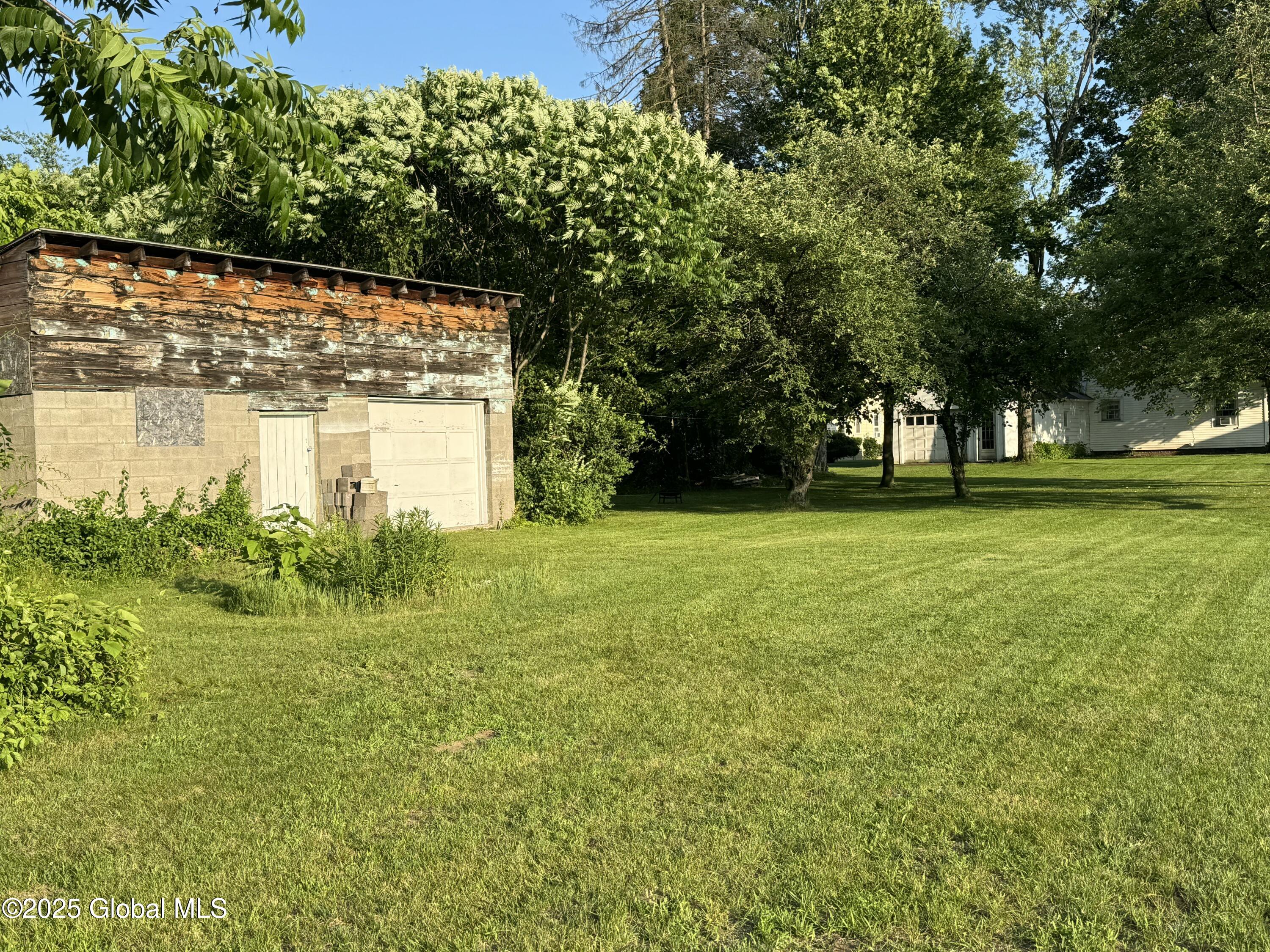 23 Ferry Boulevard