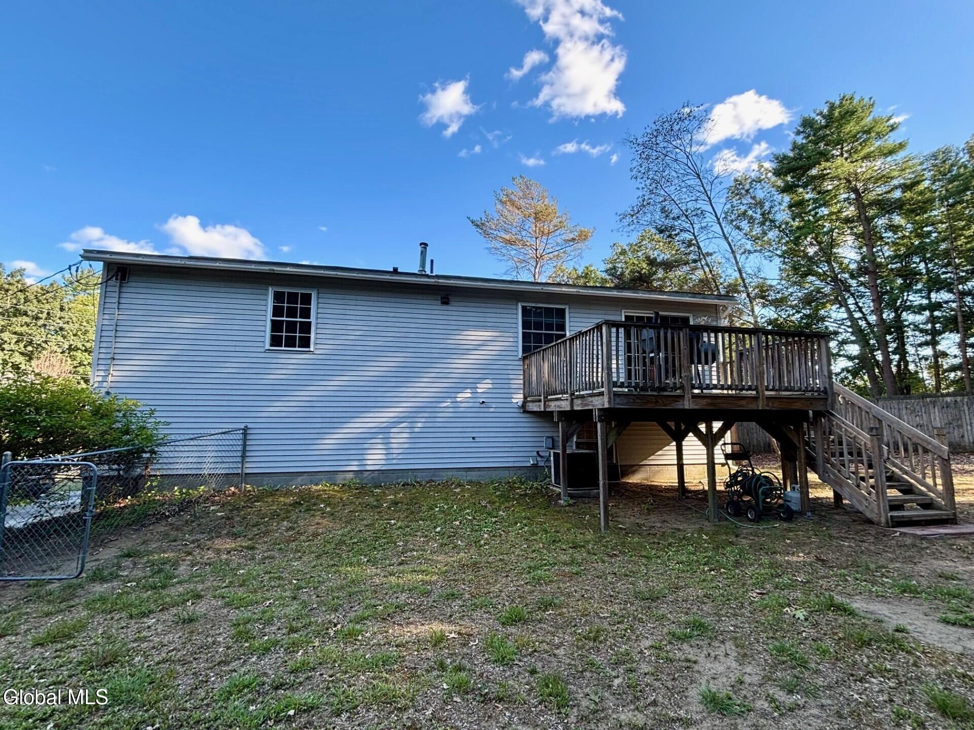 101 Hathorn Boulevard