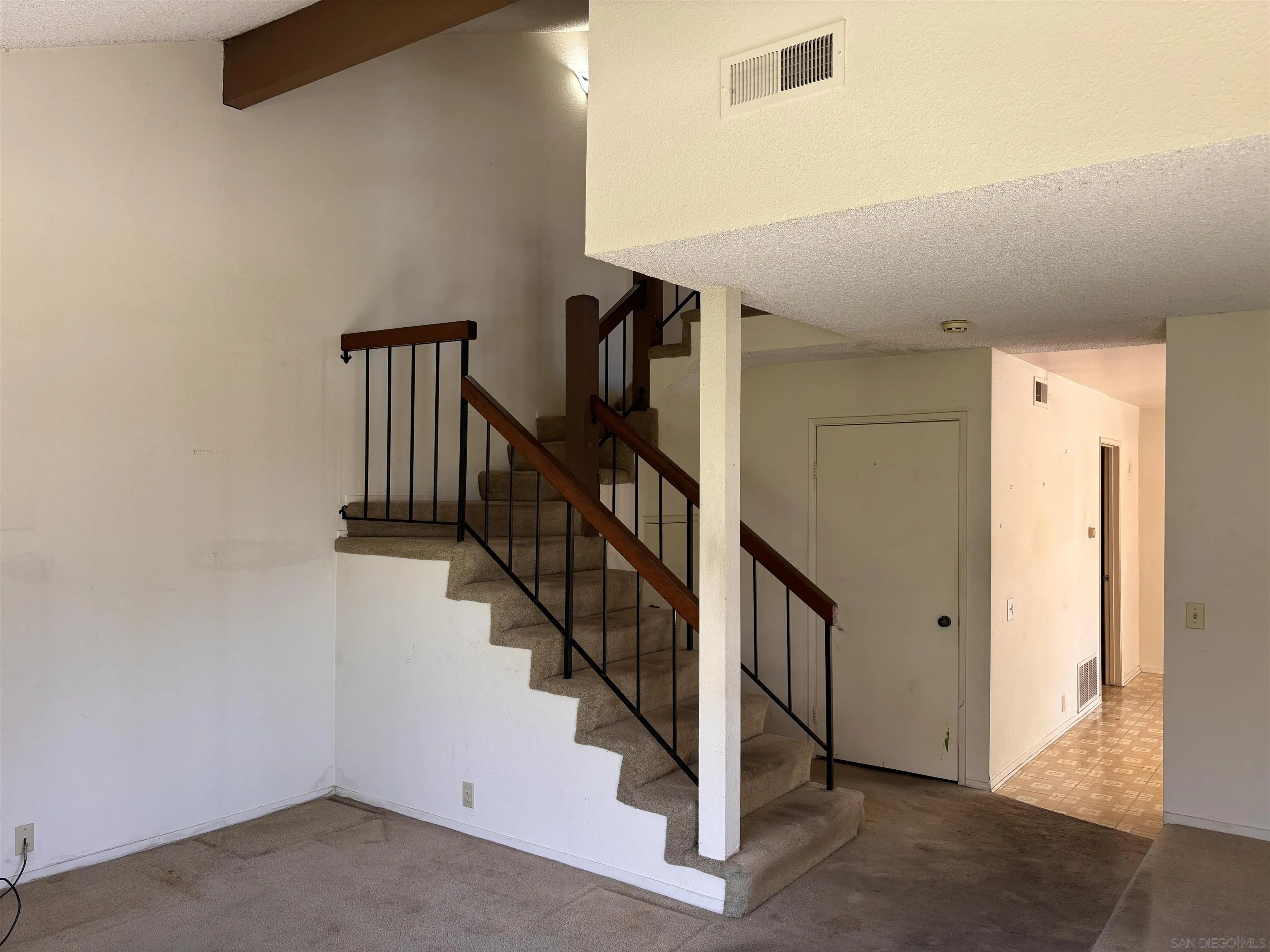 5214 Marigot Place