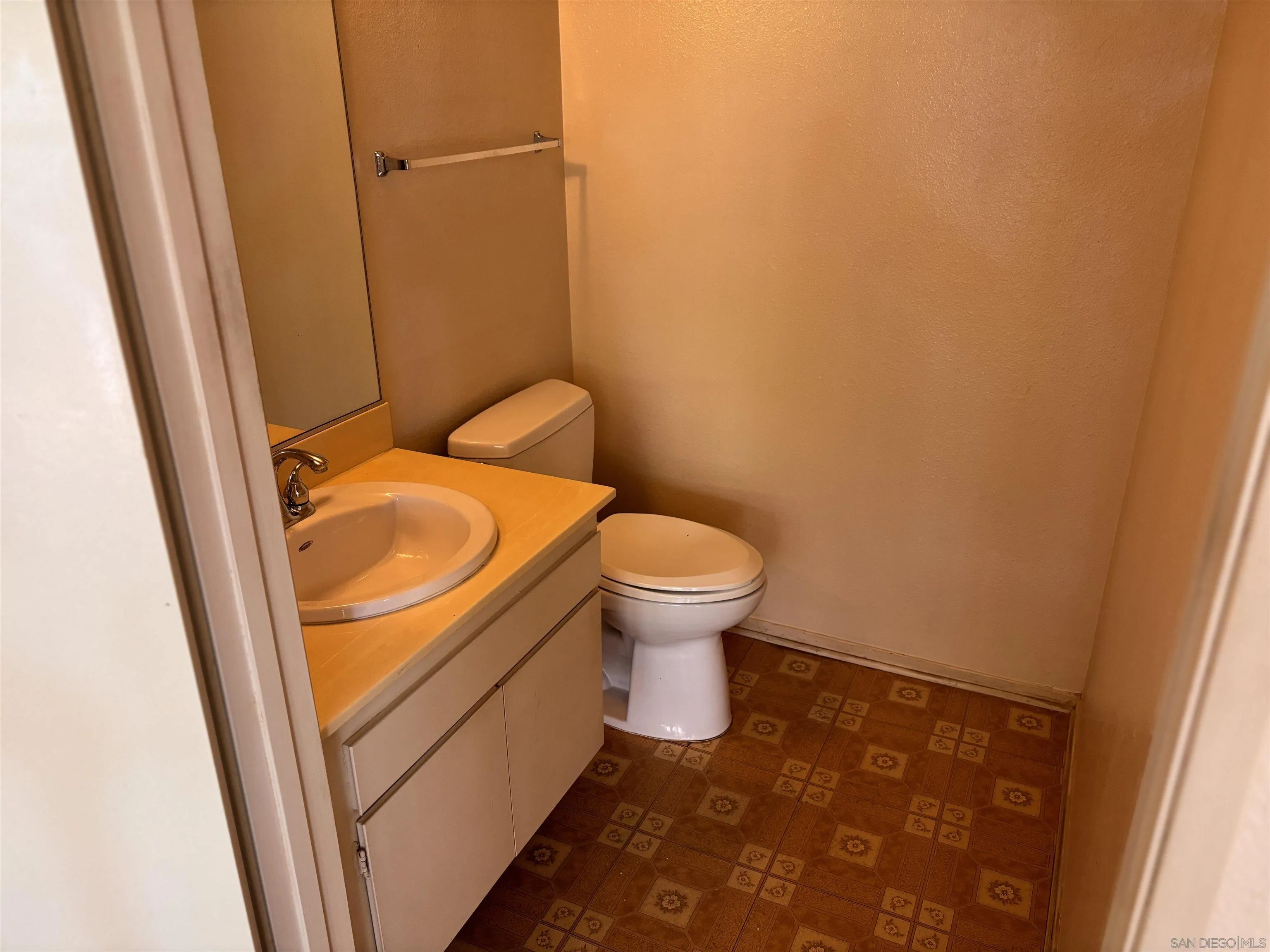 5214 Marigot Place
