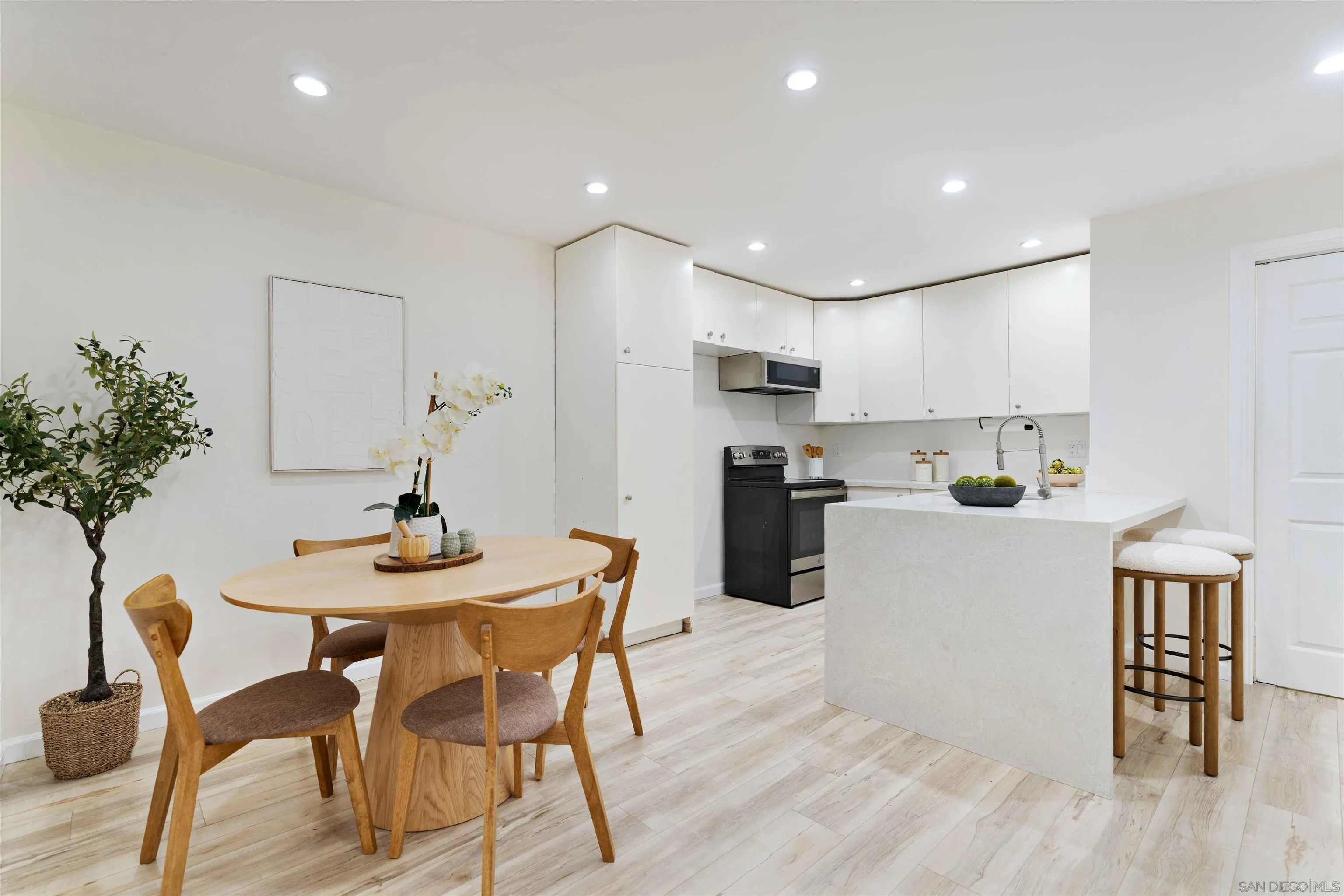 7760 Margerum Avenue Unit 124