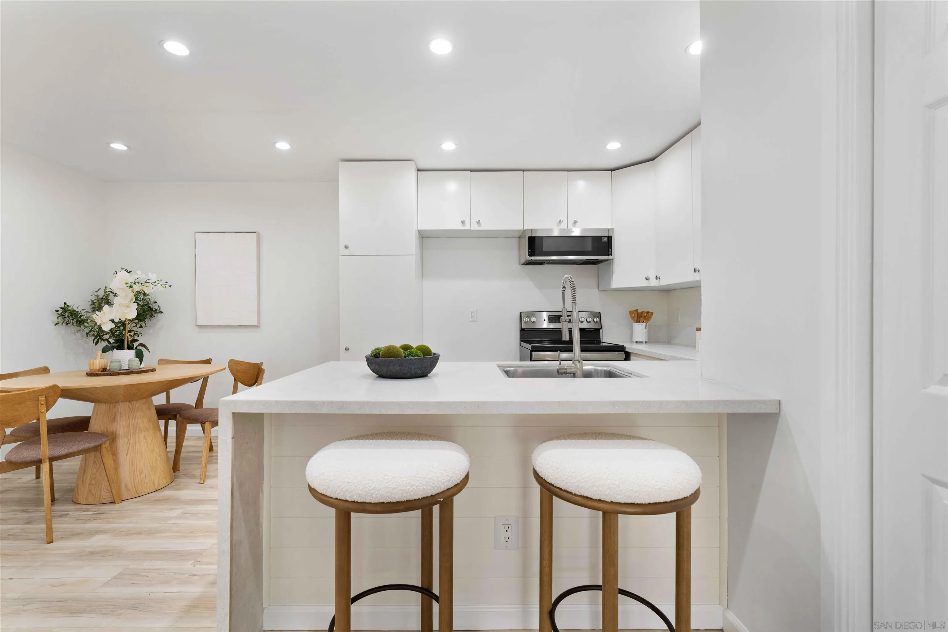 7760 Margerum Avenue Unit 124