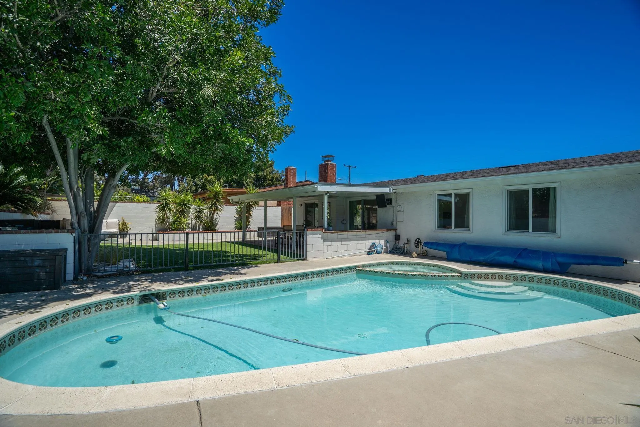 9358 Guild Ave