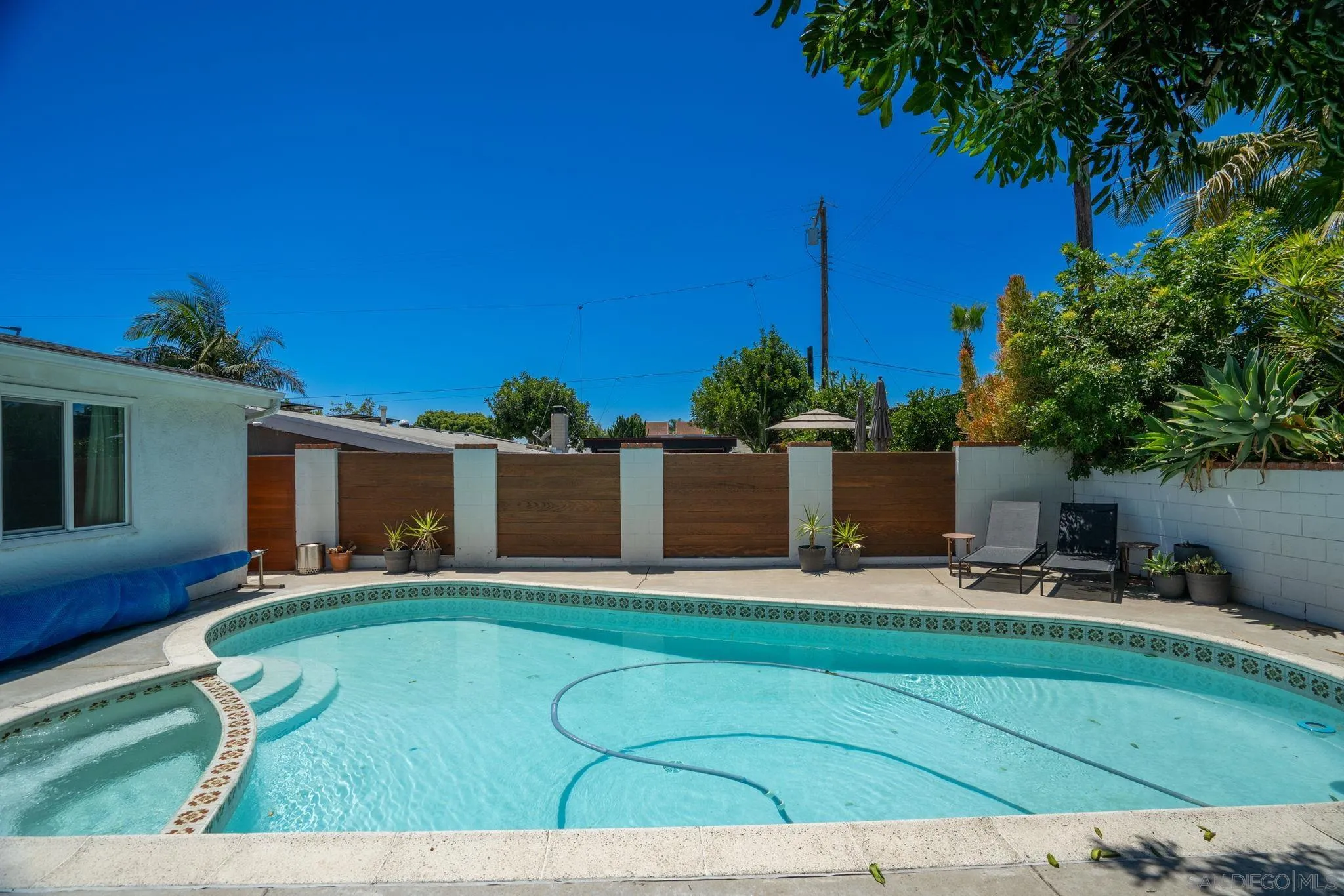 9358 Guild Ave
