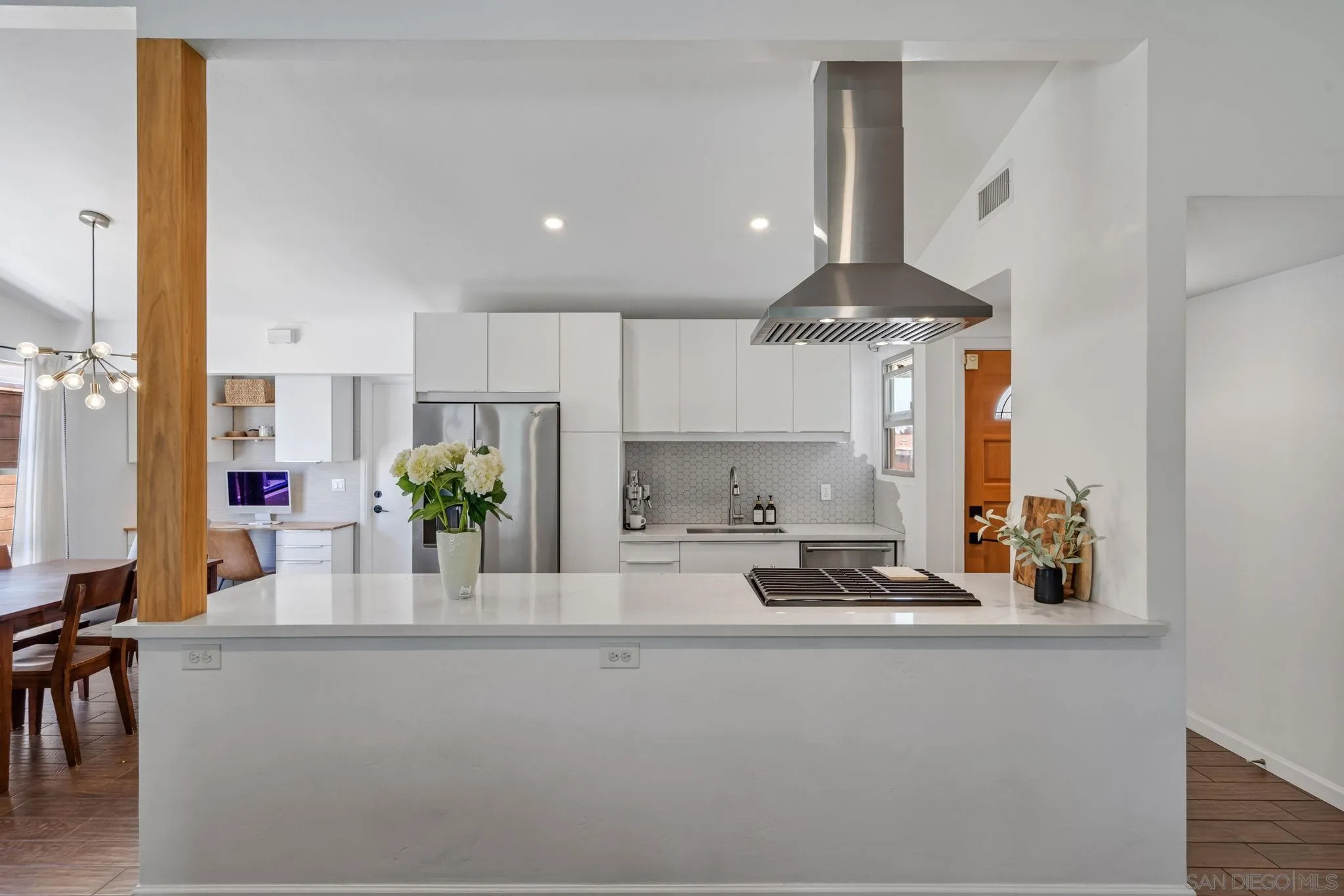 9358 Guild Ave