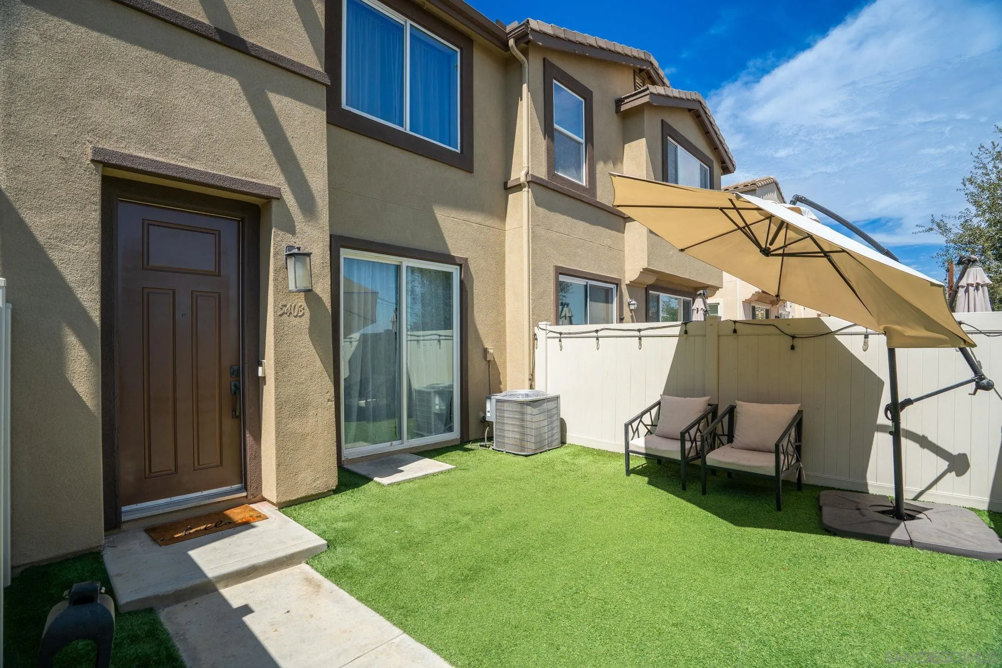 5403 San Roberto