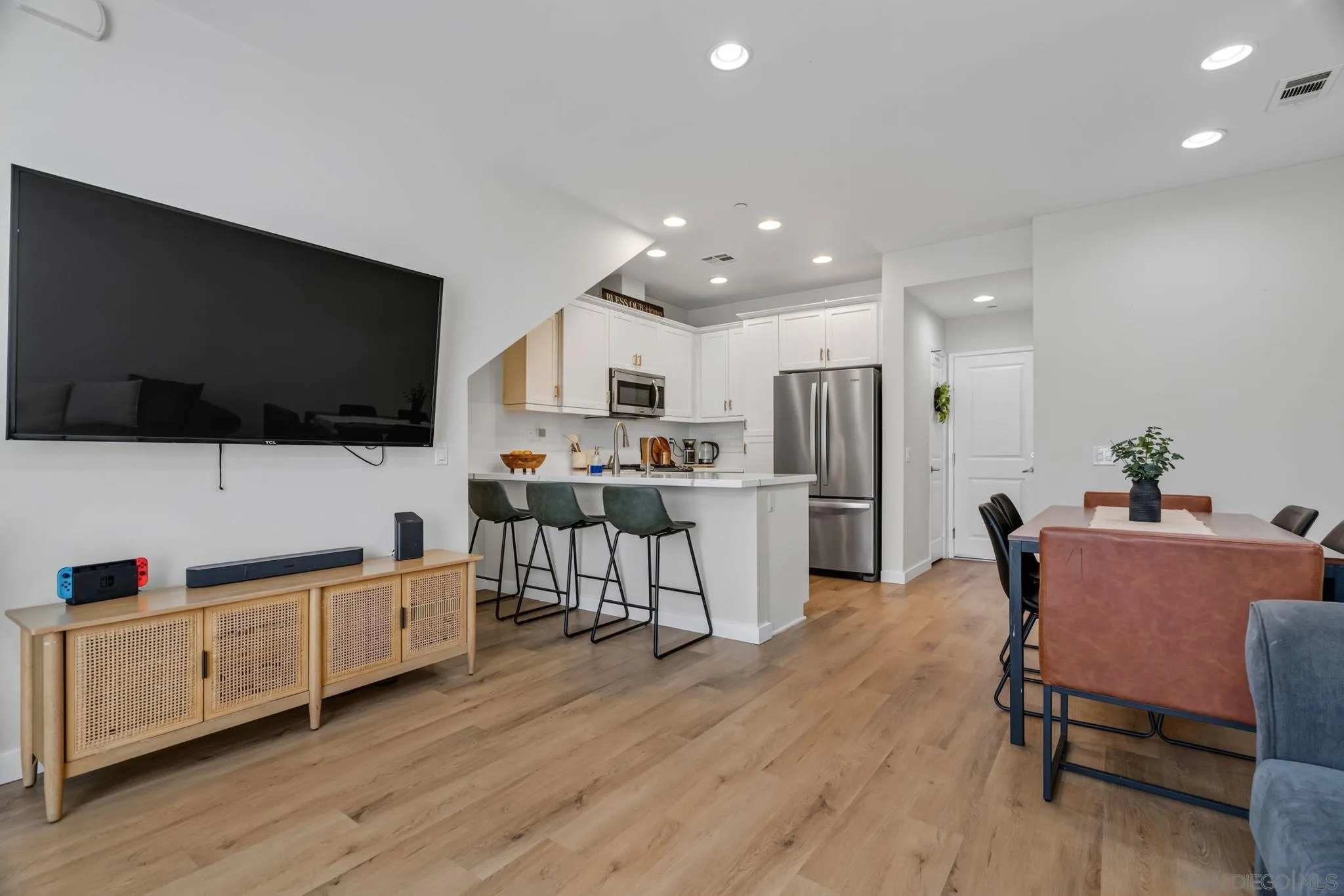 5403 San Roberto